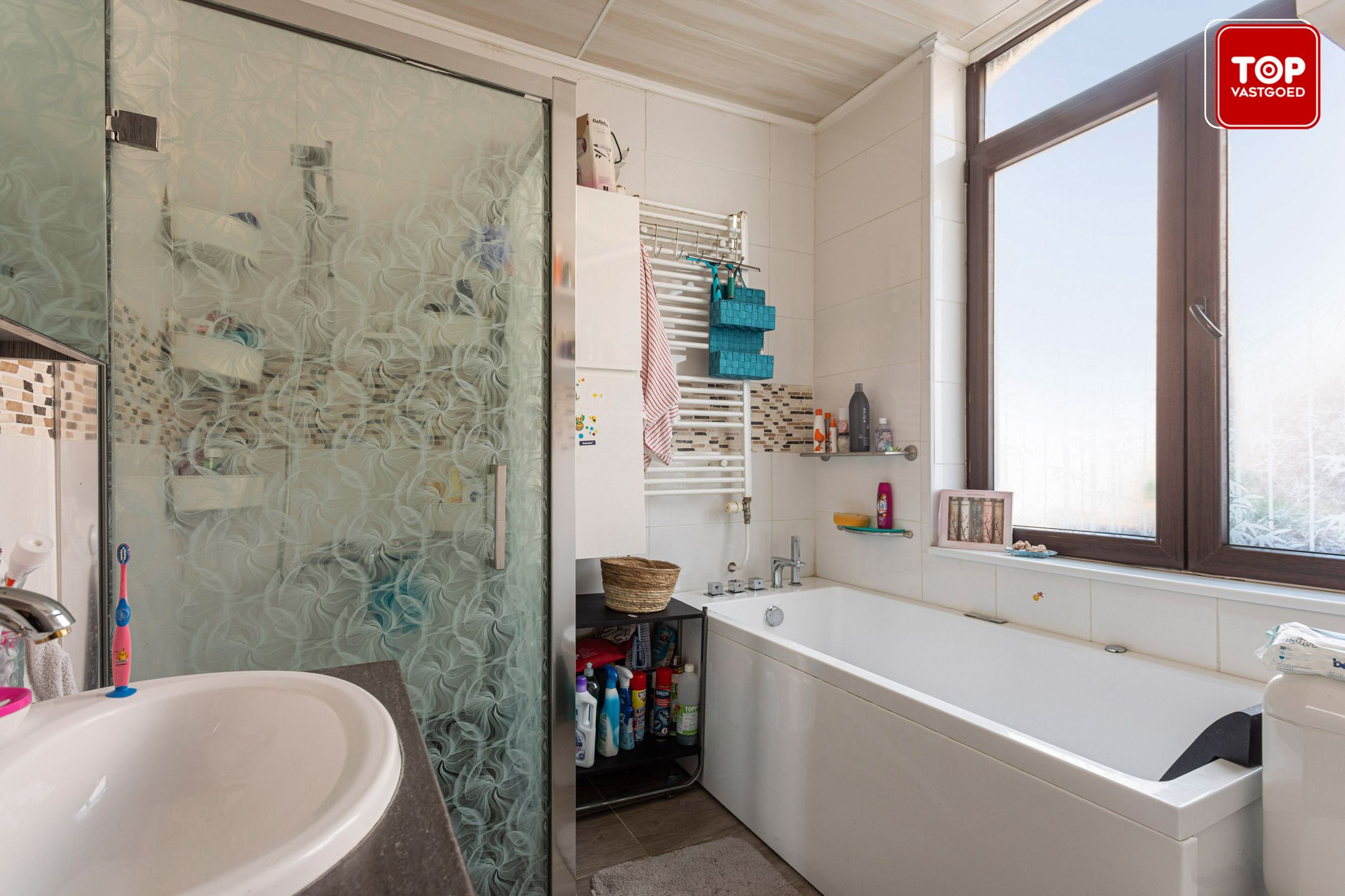 Woning met 3 slaapkamers en leuke stadstuin foto 8