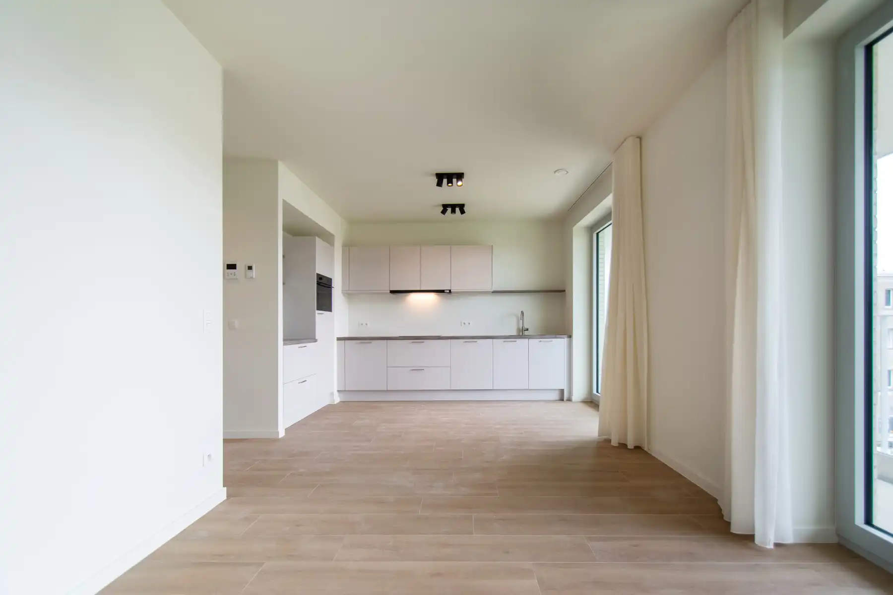 Lichtrijk nieuwbouw duplex met 2 kamers en 2 terrassen foto {{pictureIndex}}