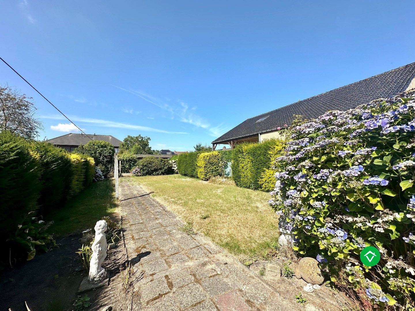 Rustig wonen in het centrum van Westkerke foto 24