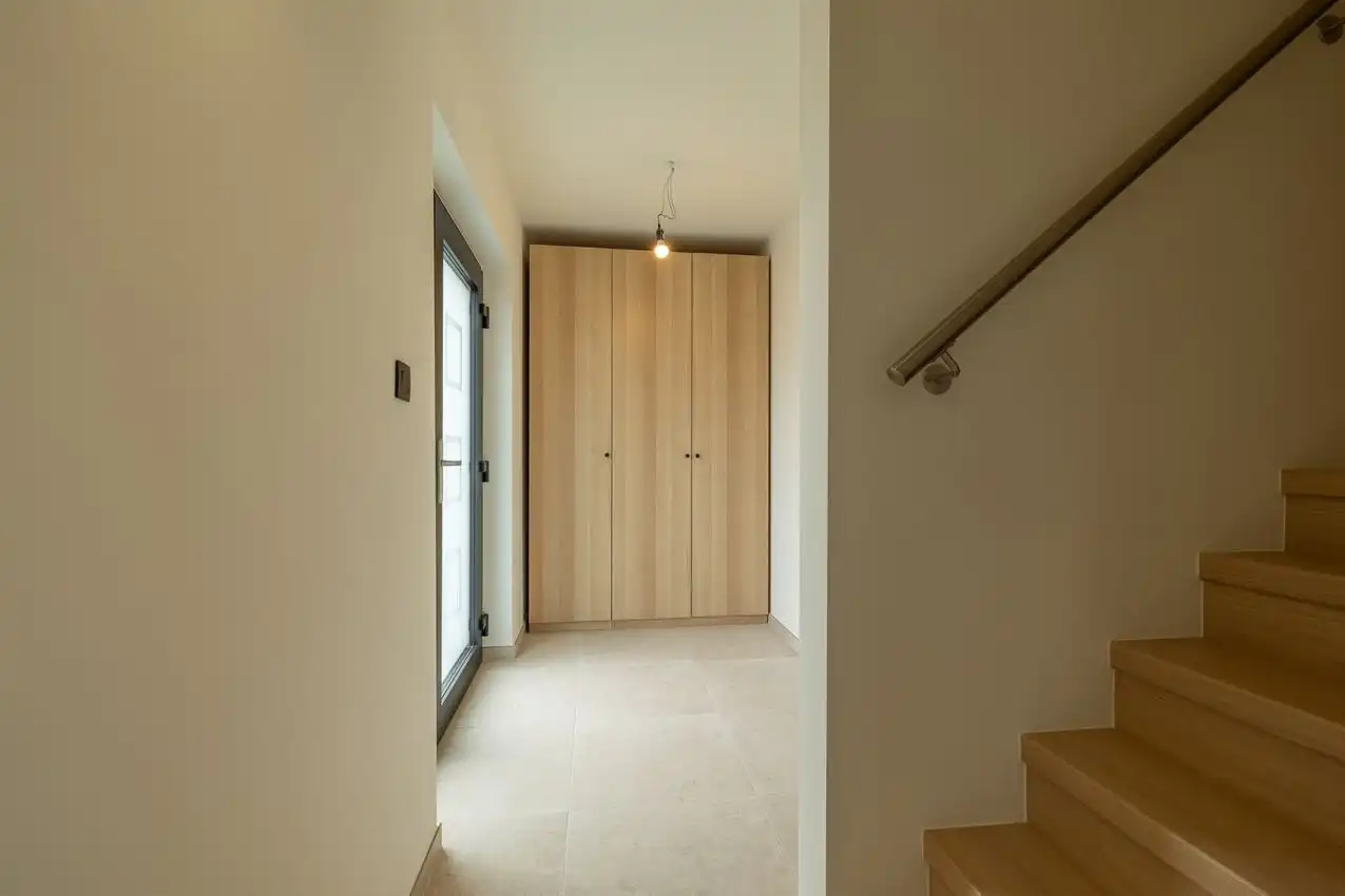 Nieuwbouw met vier slpk, alle comfort en ruime tuin foto 15