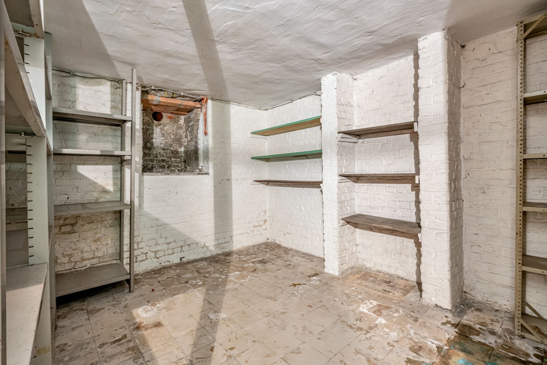 Authentieke burgerswoning met 4 slaapkamers en tuin! foto 18
