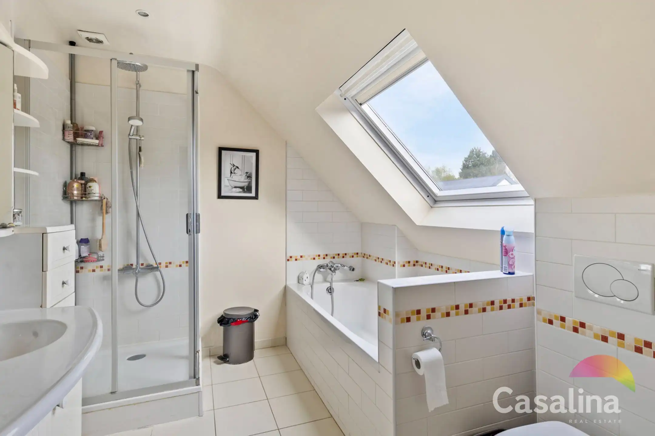 Moderne eengezienswoning  foto 17