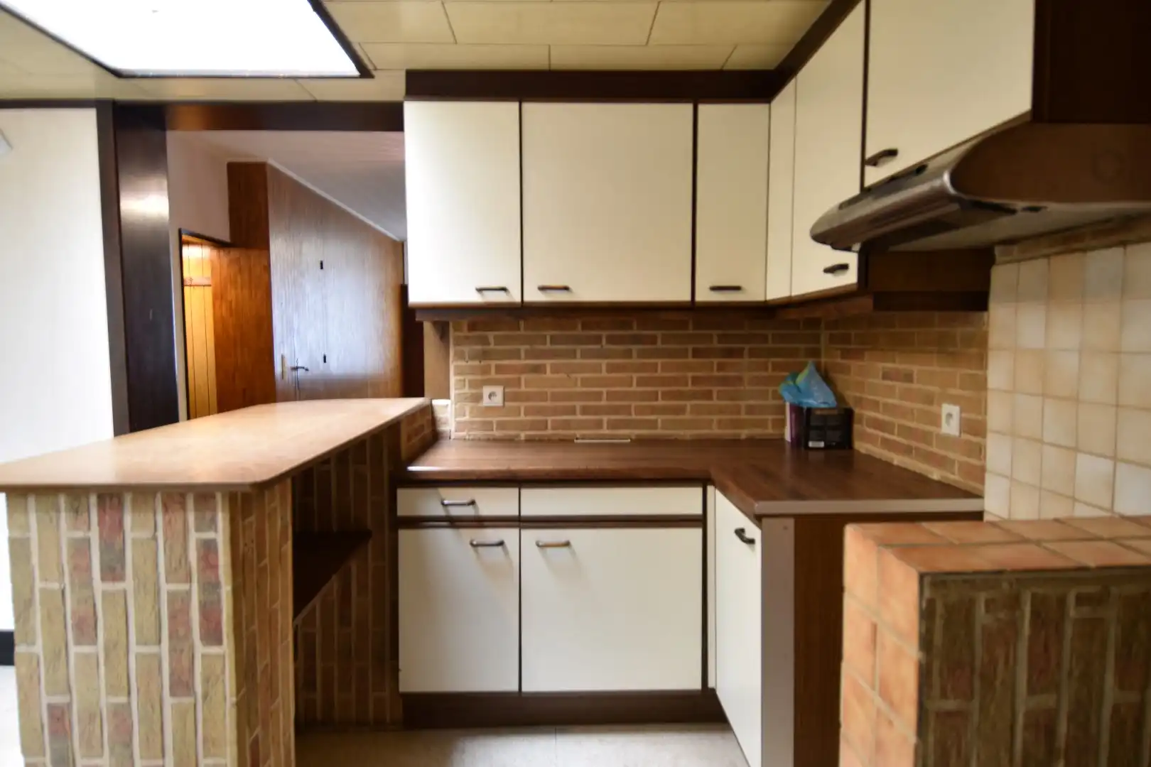 Rijwoning met 3 slaapkamers en tuin te koop in Menen foto 2