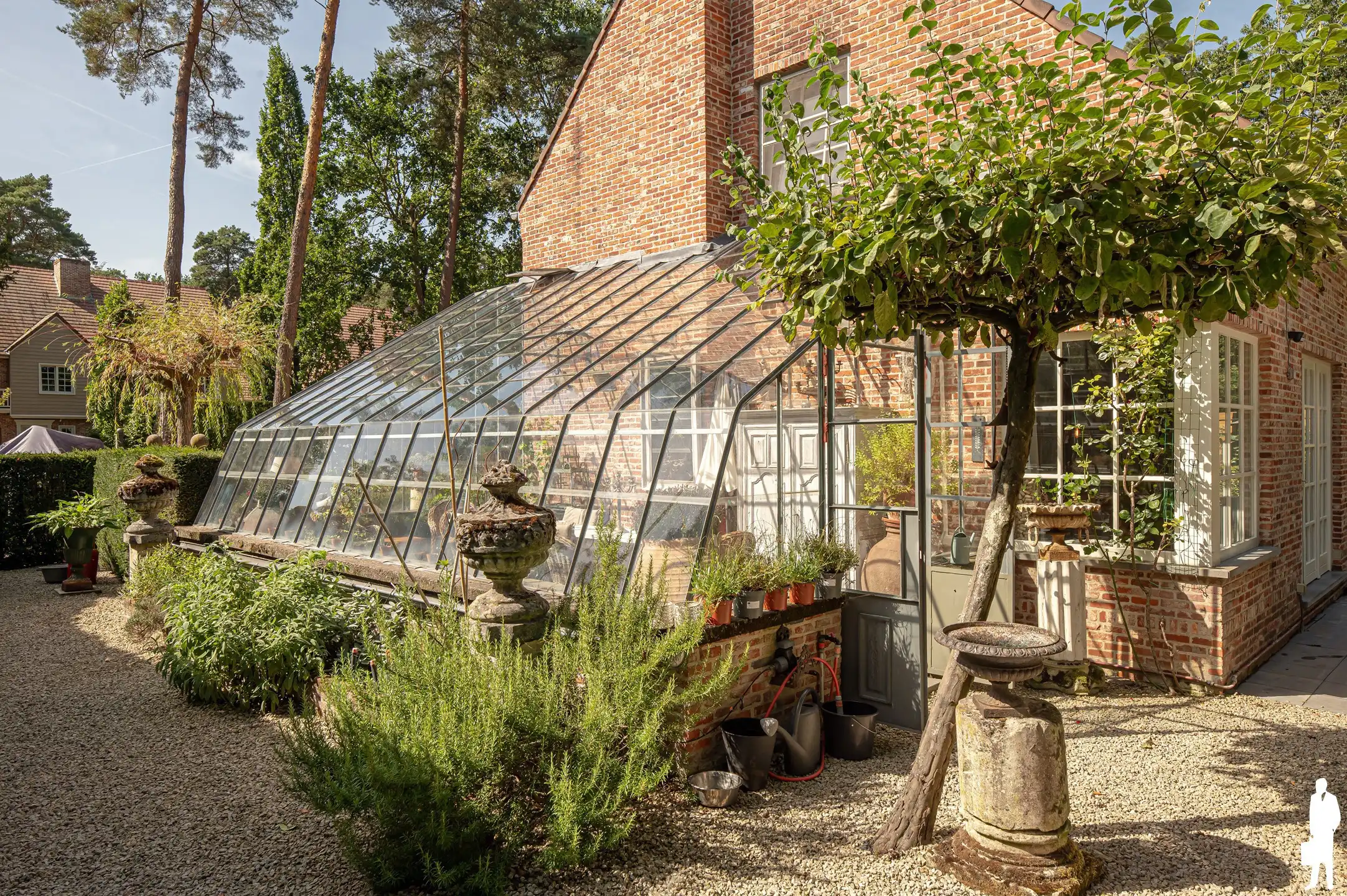 Tijdloze villa op mooi perceel van ca. 1.841m² in een uiterst rustige omgeving in Brasschaat! foto 21