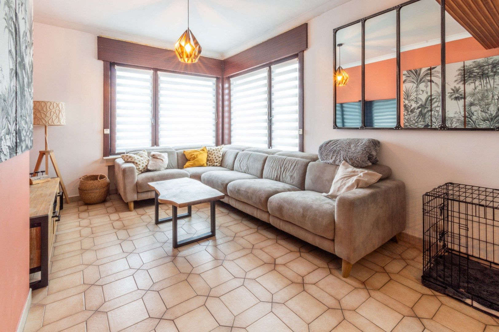 Een degelijke, goed onderhouden woning te Huizingen! foto 4