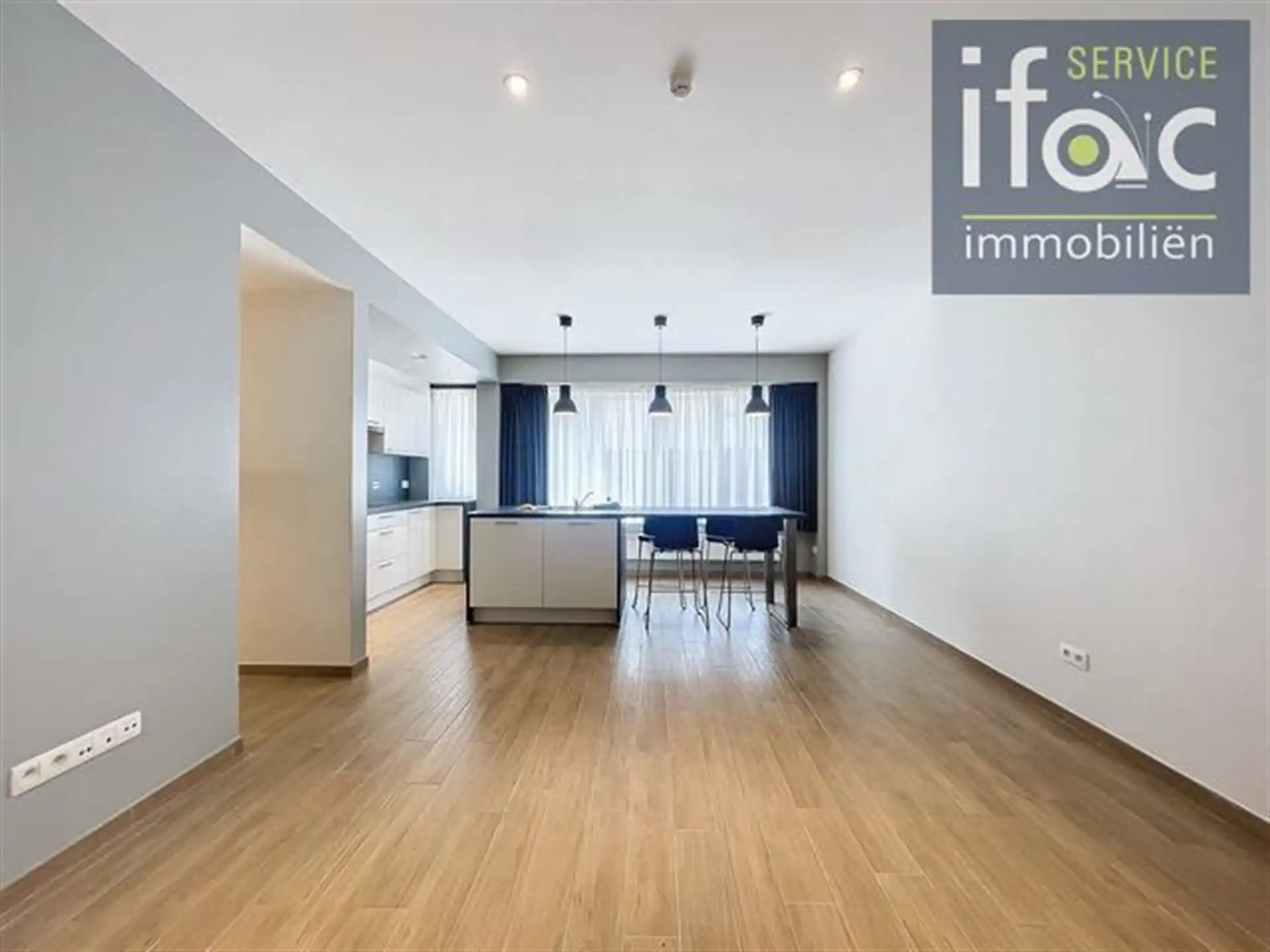 Prachtig gerenoveerd één slaapkamerappartement foto 5