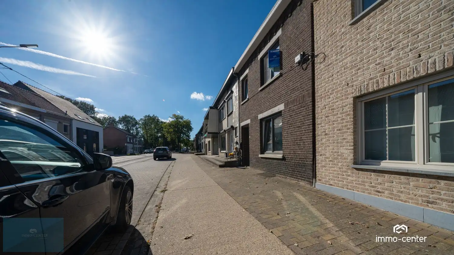 Ruime gezinswoning met 3 slaapkamers en tuin in Genk foto 2