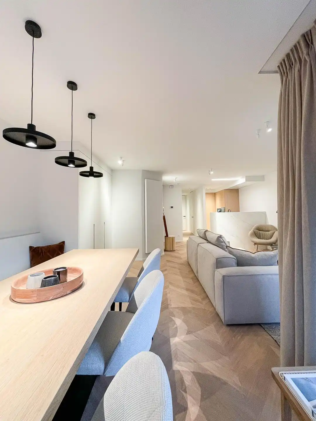 Stijlvol gerenoveerd appartement op een centrale ligging foto 4