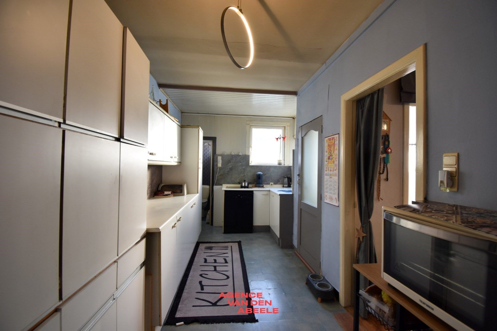 Rustig gelegen halfopen bebouwing met 3 slaapkamers en tuin  foto 8