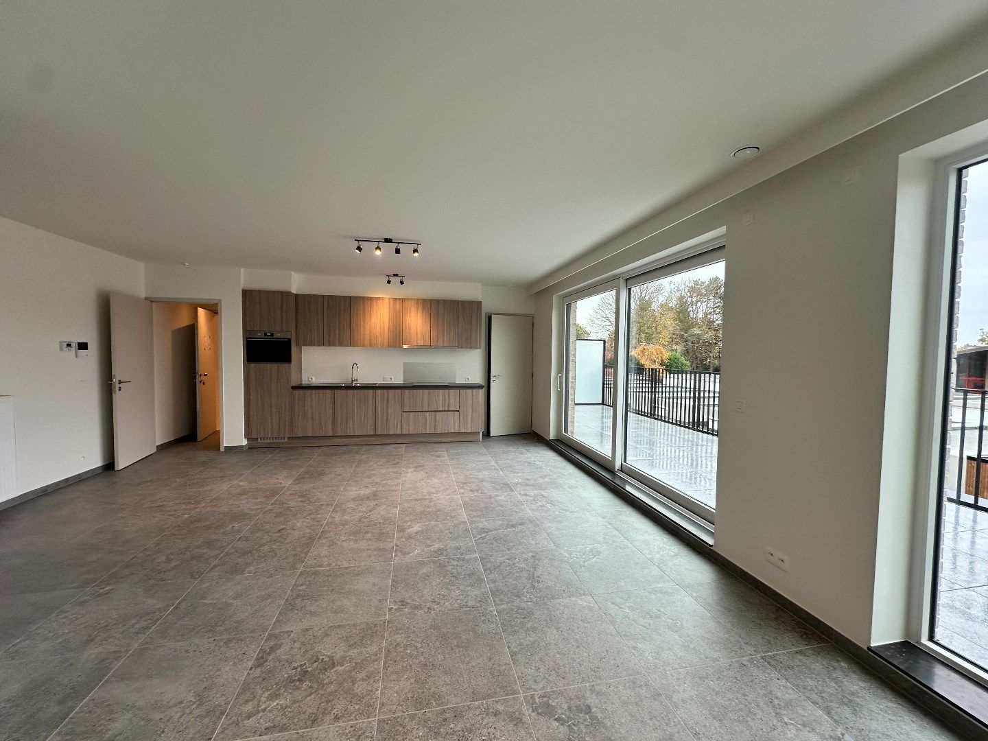 Nieuwbouwappartement met twee slaapkamers en zonnig terras foto 3