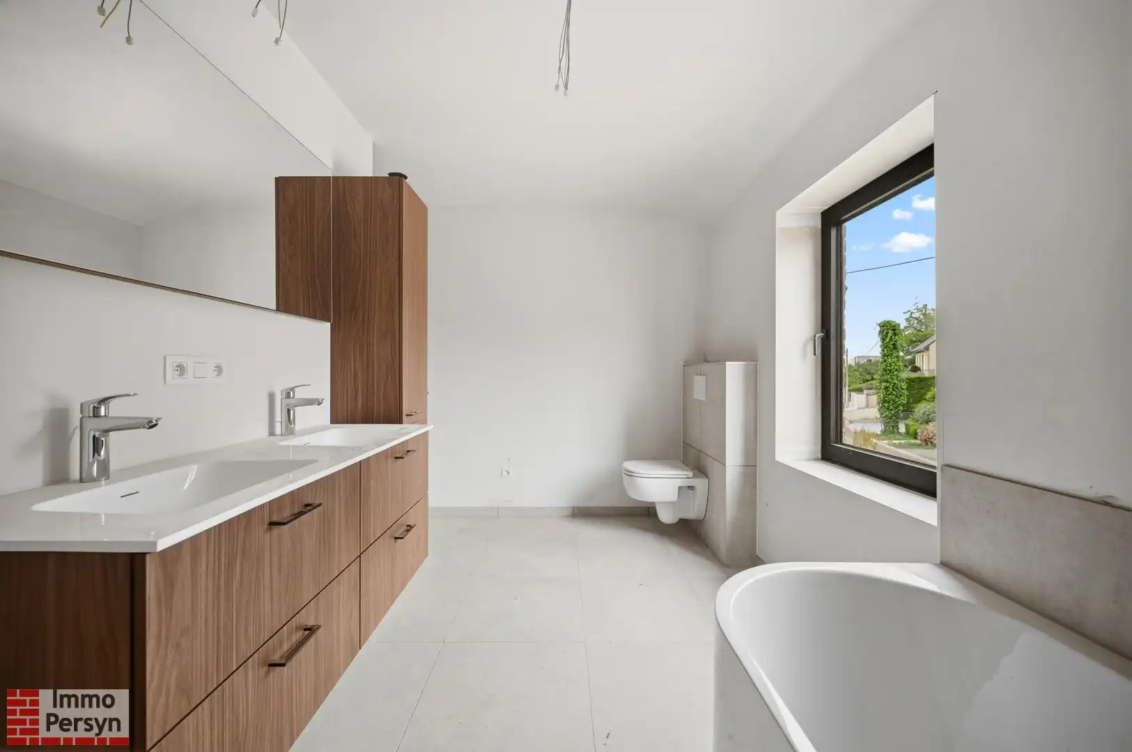 Prachtige nieuwbouw halfopen bebouwing in rustige straat foto 15