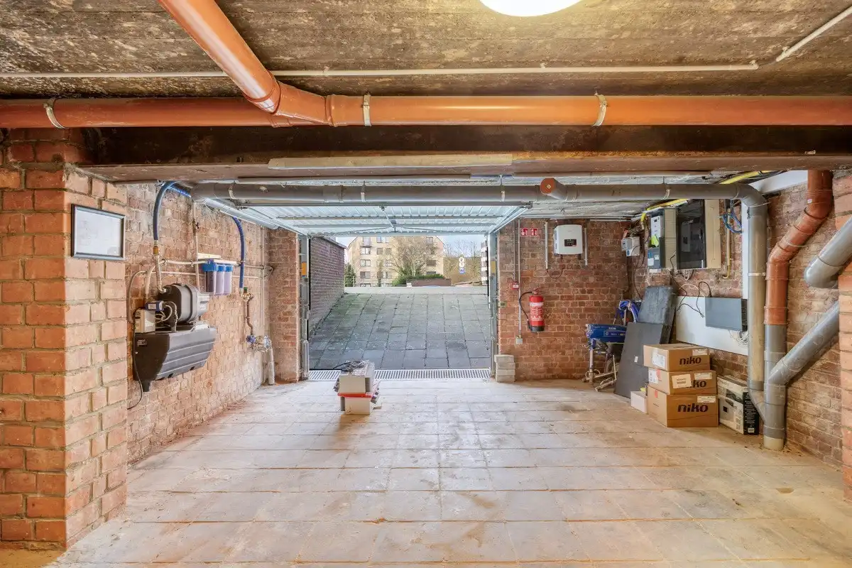 Volledig gerenoveerd en gemeubelde studentenkamer met privé badkamer en tuin - EPC A!  foto 28