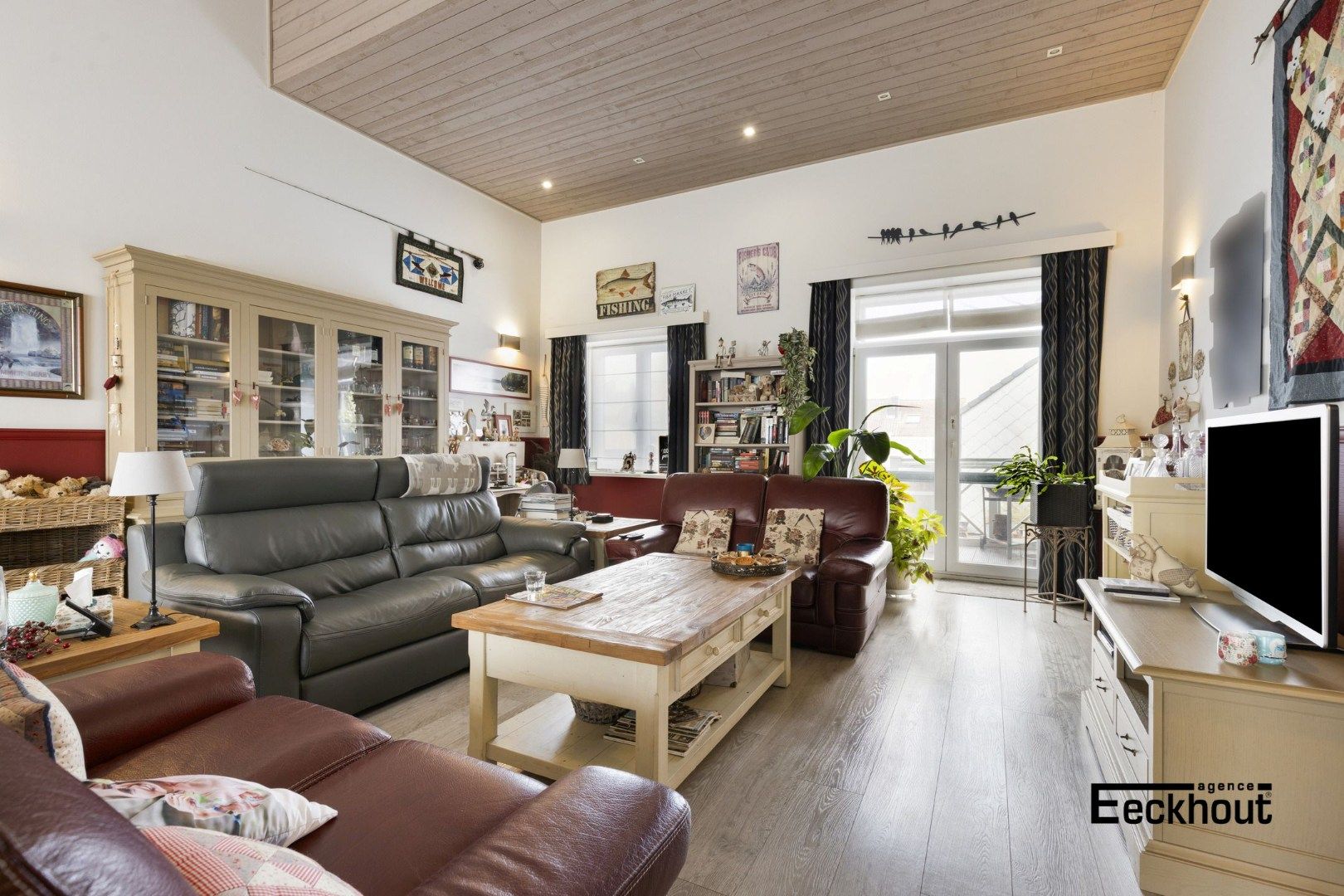 Uniek duplexappartement met zeer ruim terras! foto 4