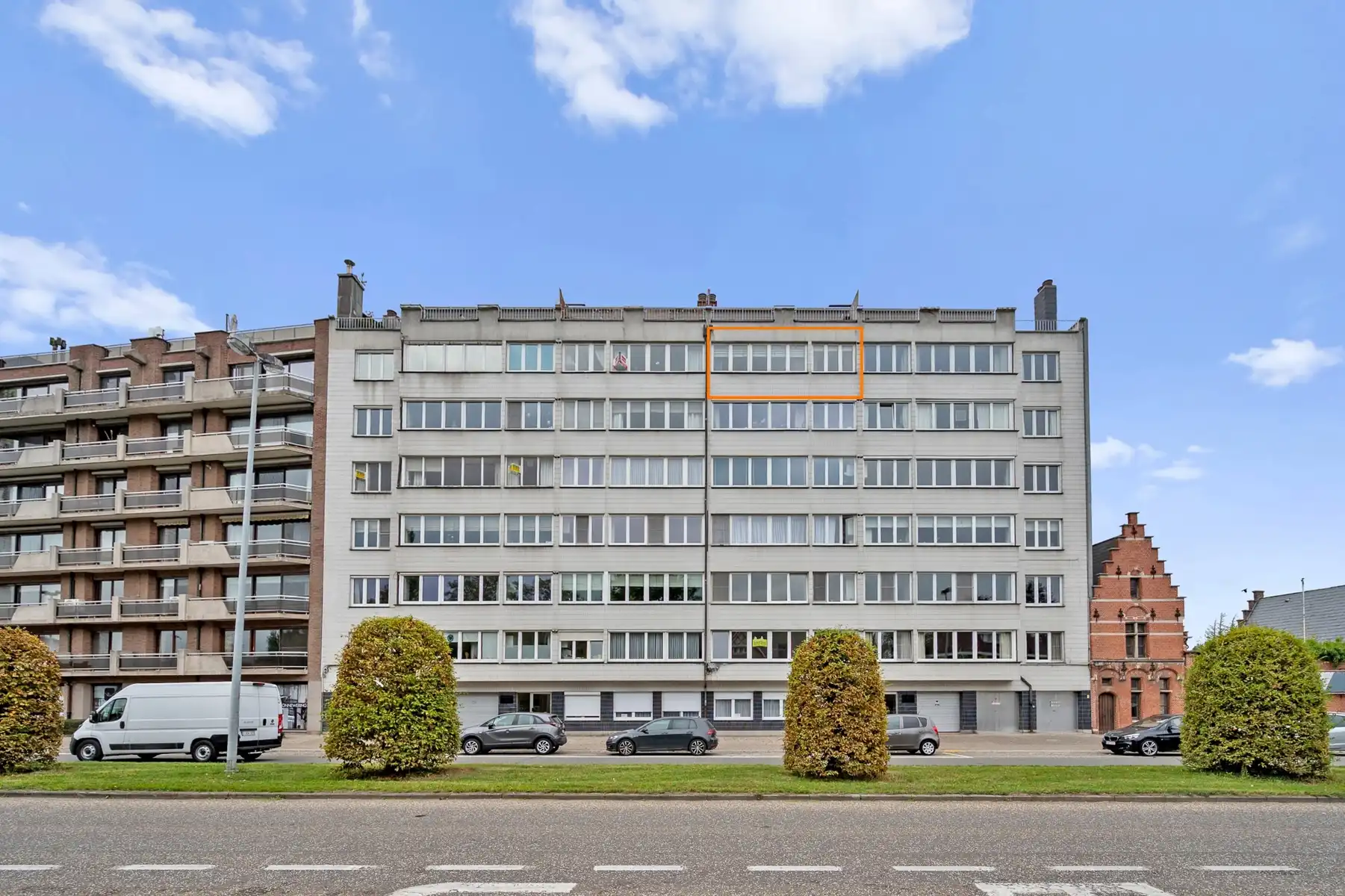 Ruim appartement met panoramisch zicht op de 6de verdieping foto 12