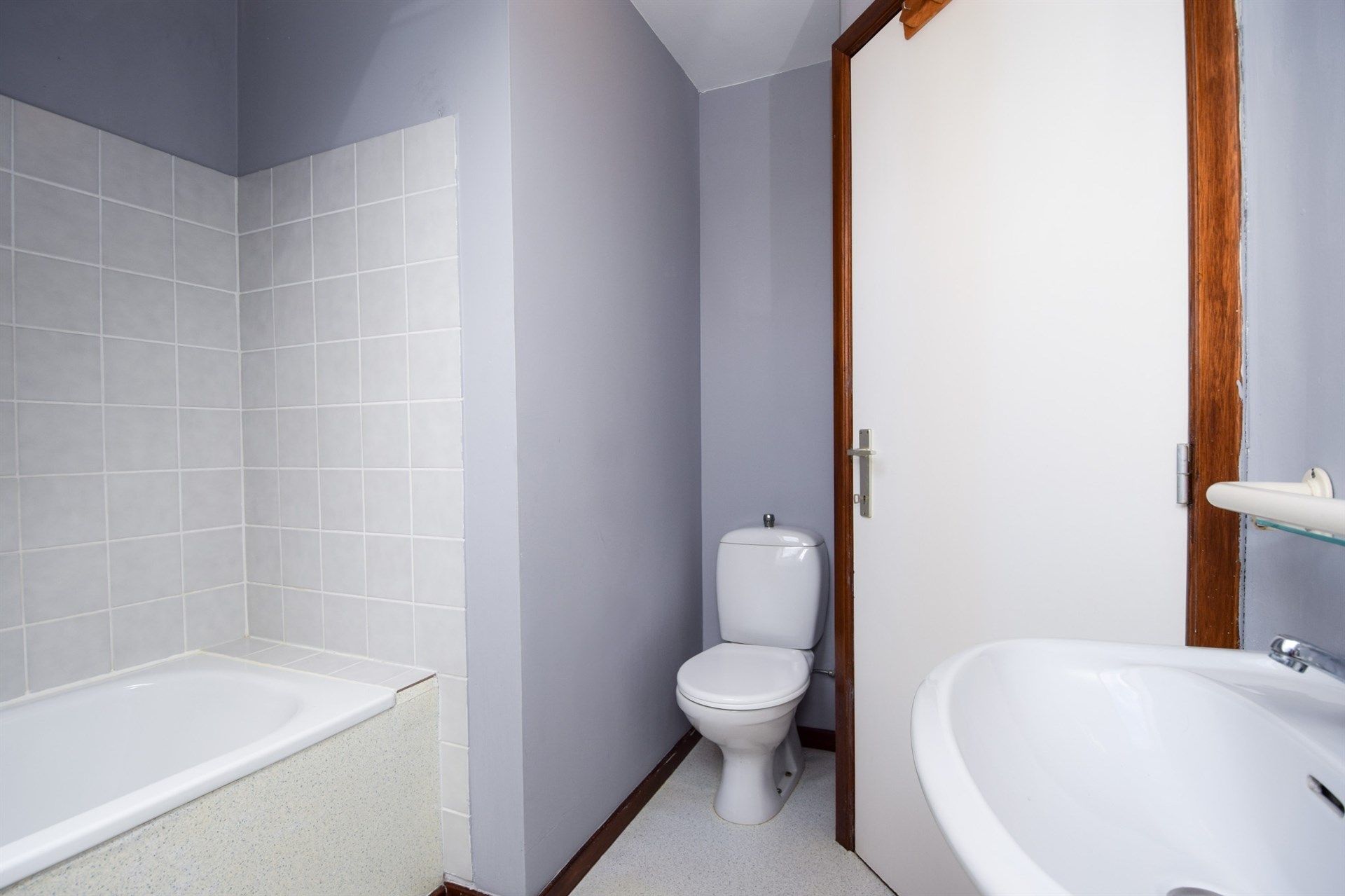 Uitstekend gelegen opbrengsteigendom bestaande uit handelsgelijkvloers + duplex appartement foto 18