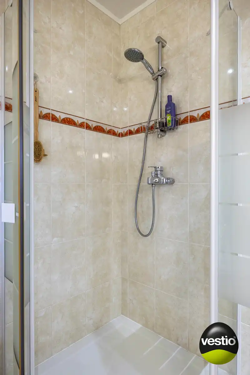 RUIME INSTAPKLARE GEZINSWONING OP 4A37CA TE MOELINGEN. foto 19