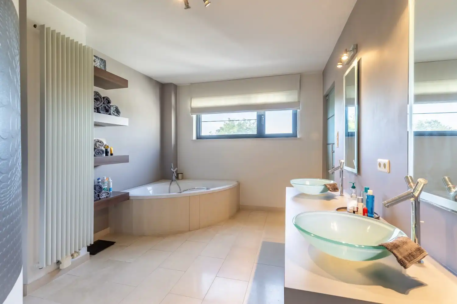 Knappe villa met 3 slaapkamers nabij het centrum van Tienen! foto 21