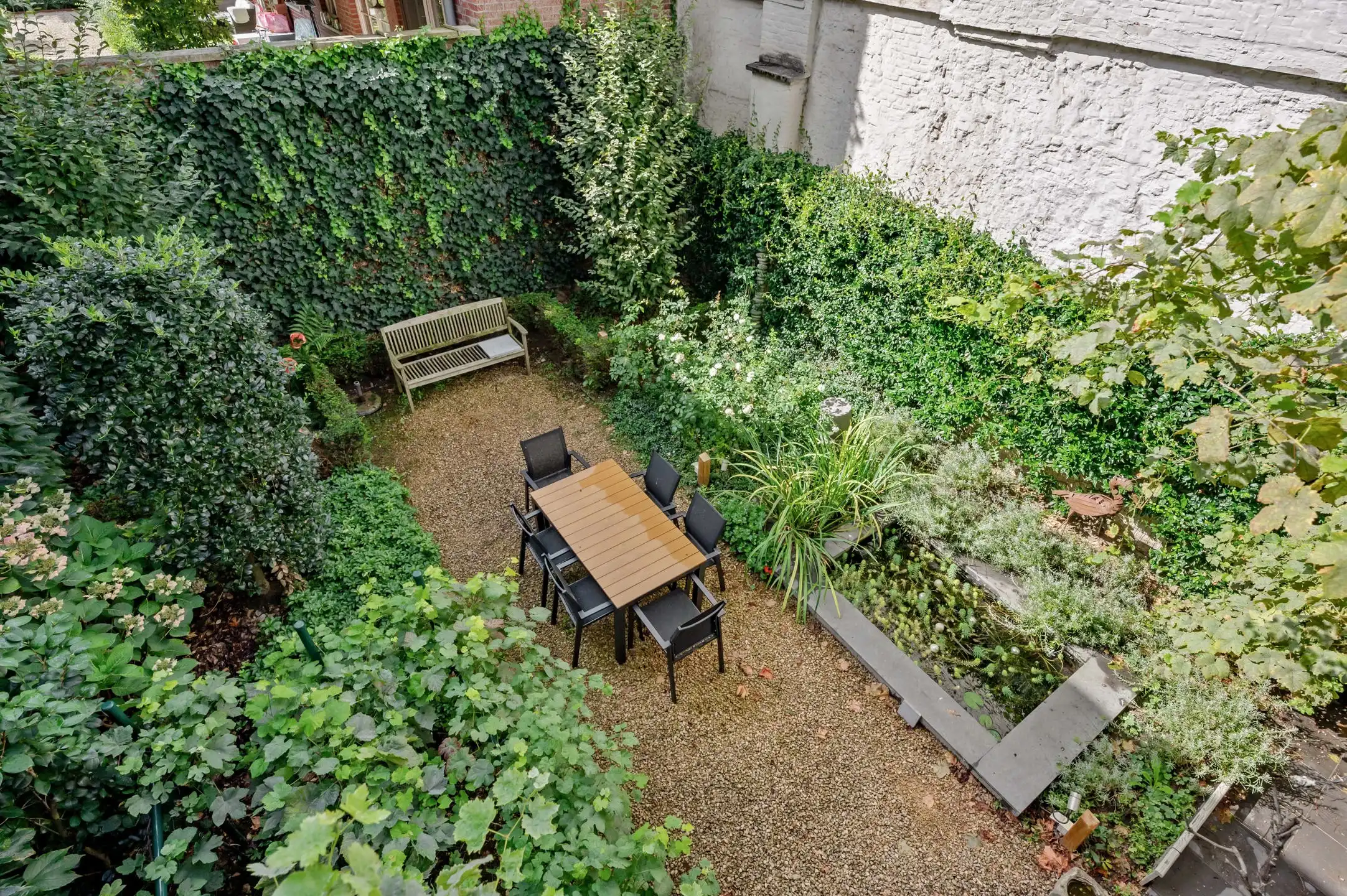 ANTWERPEN CENTRUM - Trapgevelhuis "De Rosenhoedt" met tuin foto 13