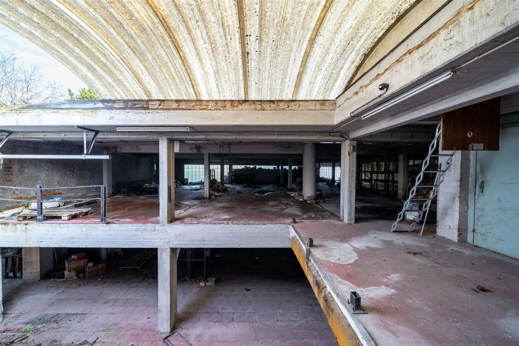 Prachtig gelegen projectgrond met zicht op het water! foto 13