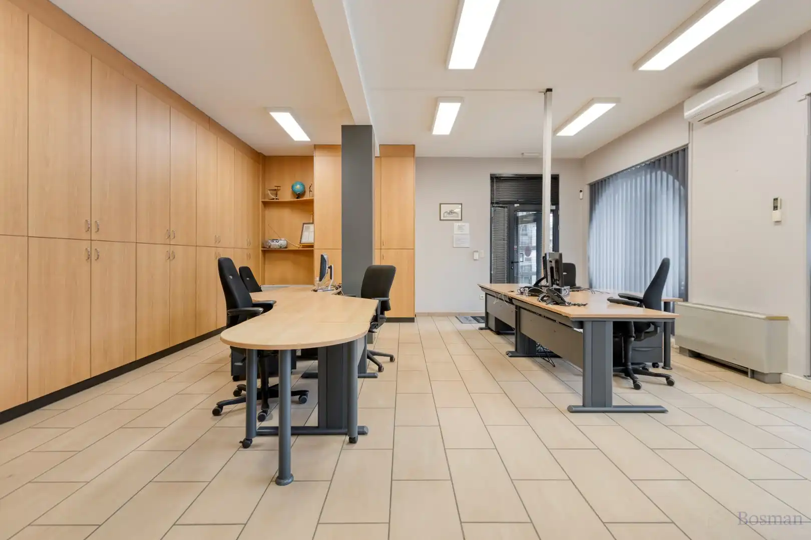 Ruim handelspand te koop in centrum Tessenderlo foto 7