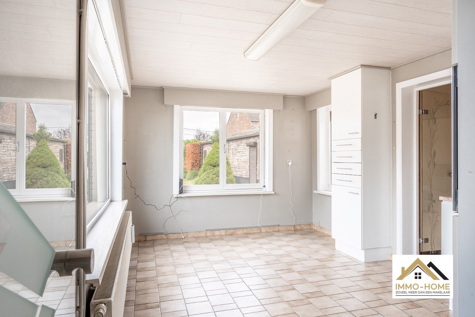 Op te frissen woning met ruime opslagplaats te Beervelde foto 15