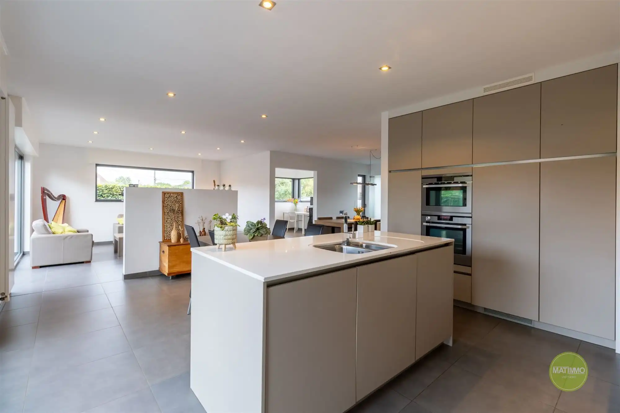 Moderne gezinswoning met zuidgerichte tuin in Olmen foto 4