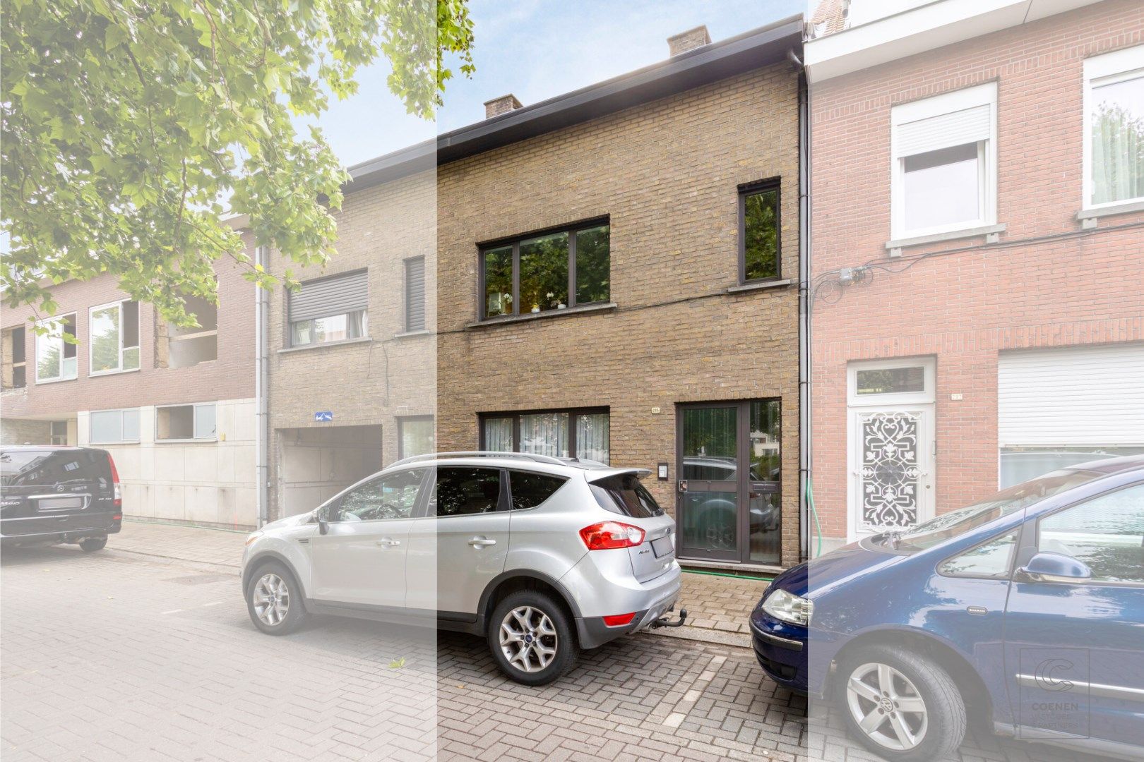 Ruime stadswoning van 177 m² met 4 slaapkamers in het centrum van Hoogstraten! foto {{pictureIndex}}