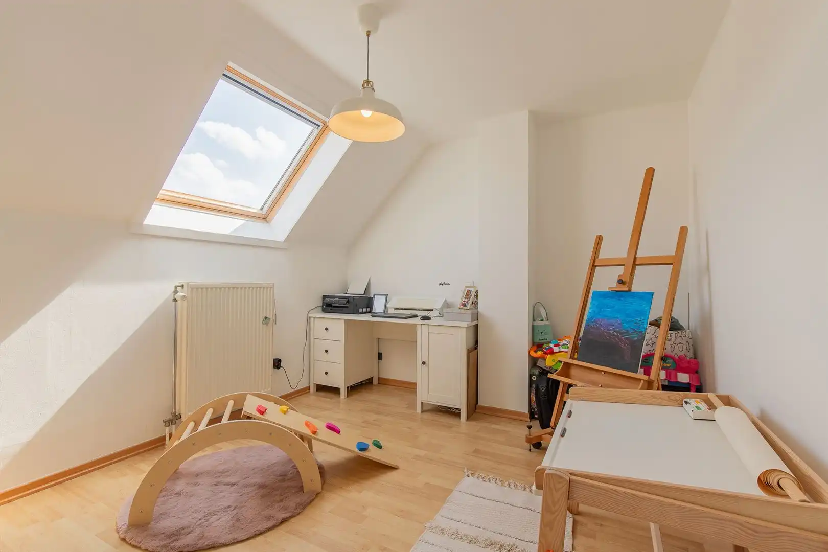 Instapklare HOB met garage op top-locatie in Oudegem foto 11