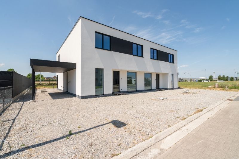 Exclusieve NIEUWBOUW DRIE-GEVELVILLA afgewerkt in duurzame materialen,  3-4 slaapkamers met dressingruimte, domotica en overal massieve eikparket. foto 13