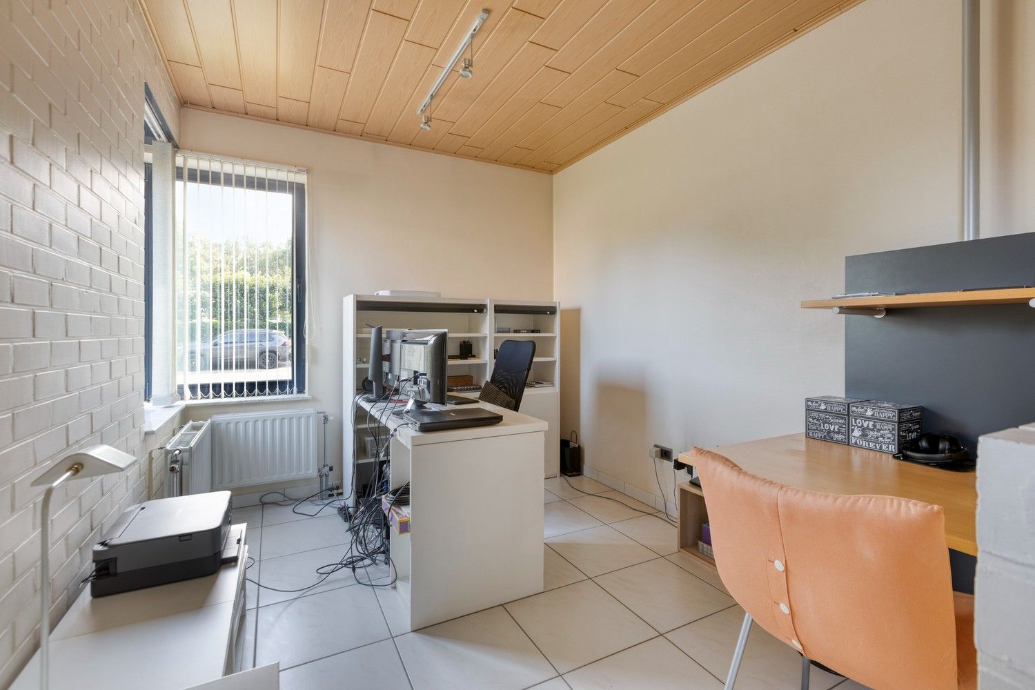 Instapklare woning in een bosrijke, rustige buurt te Maasmechelen! foto 17