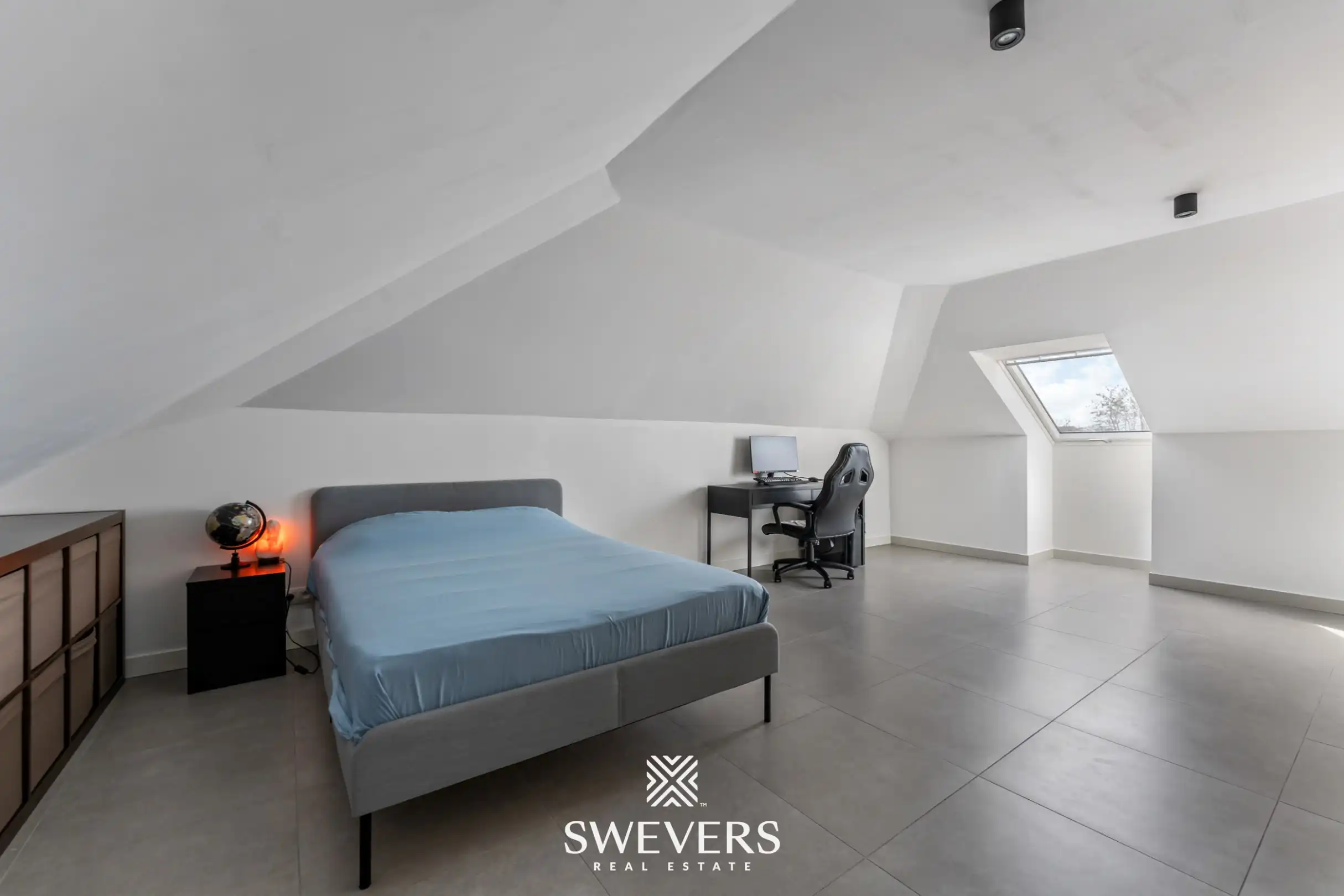 Imposante BEN-villa met luxe-afwerking foto 32