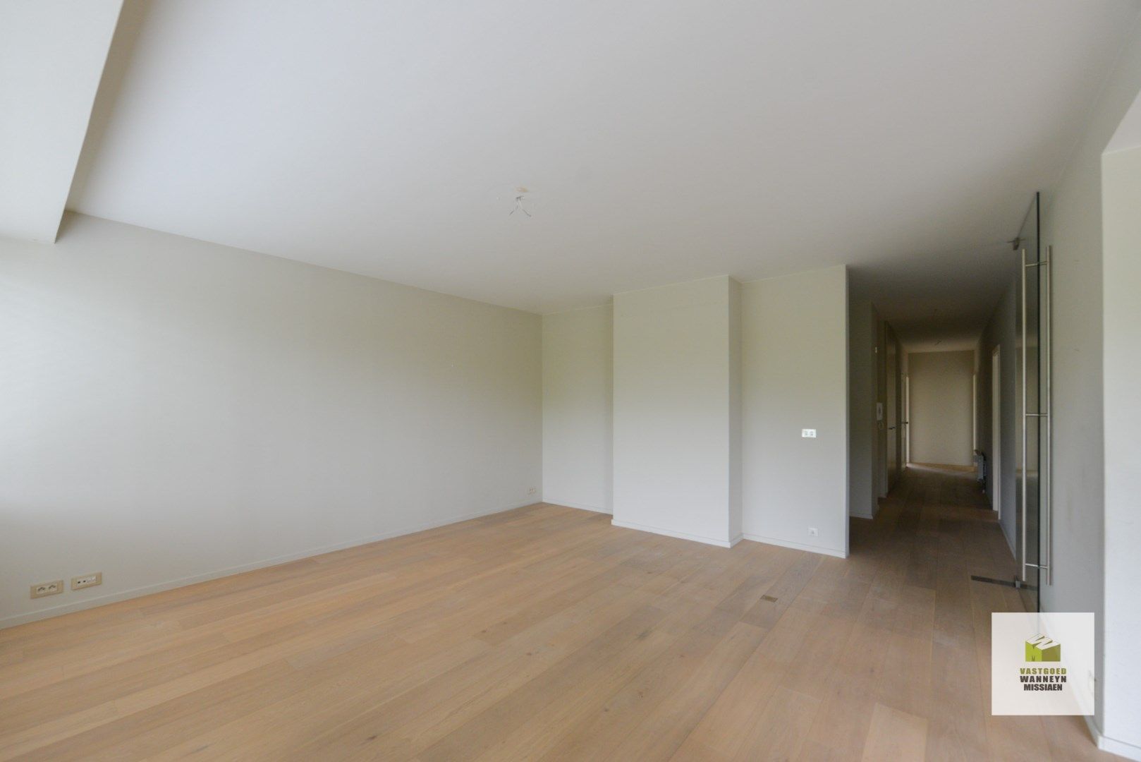 Gerenoveerd 3slpk appartement met 3 terrassen en ondergrondse staanplaats te centrum Brugge foto 5