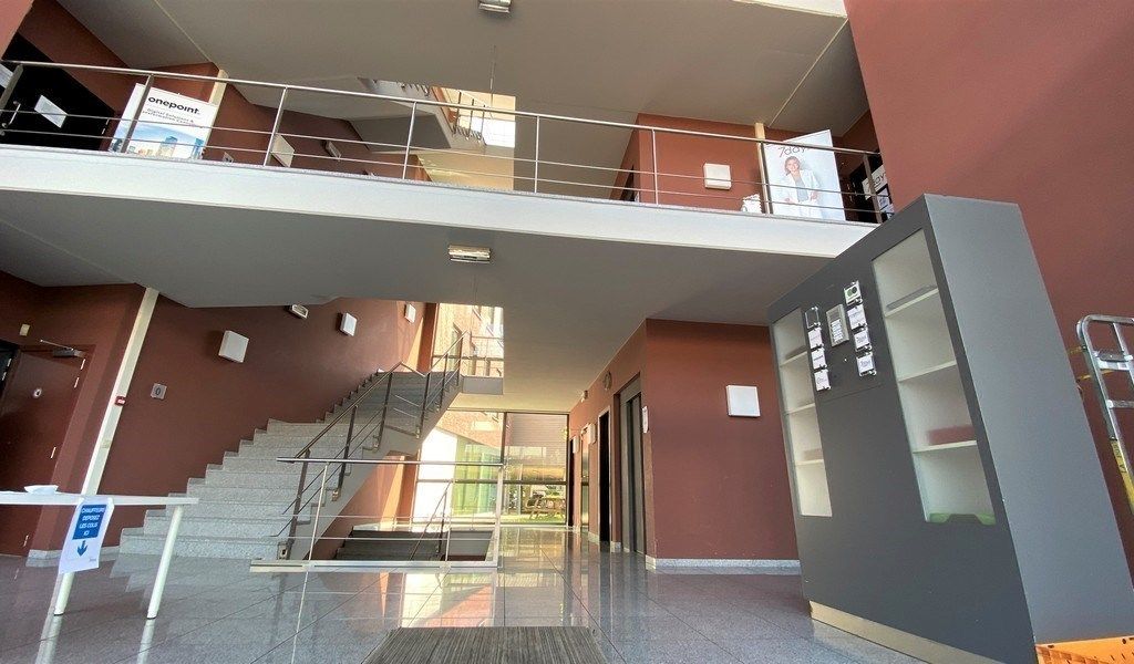 Ingedeelde kantoorruimte te huur vlakbij afrit E17 in Zele foto 13