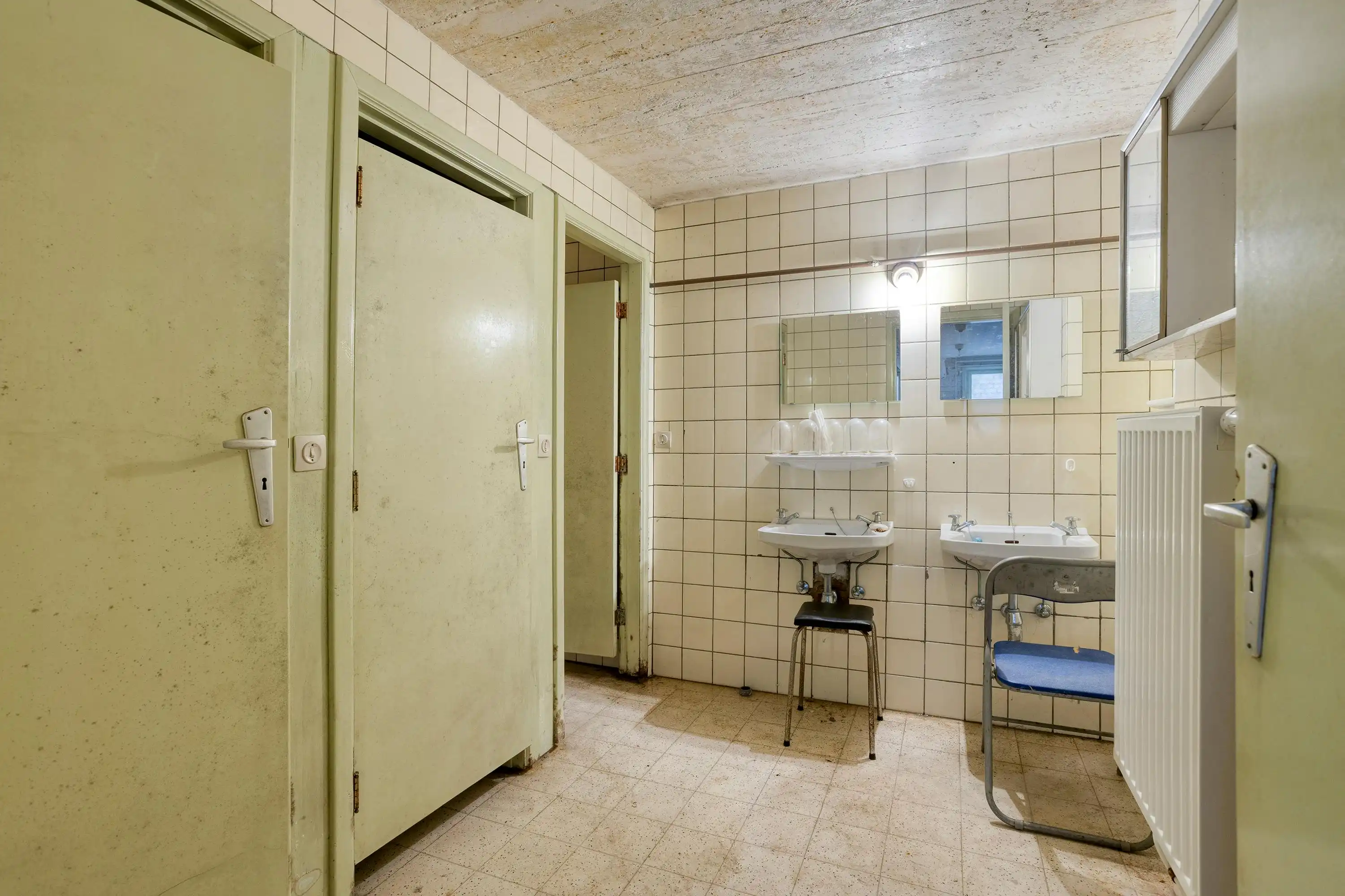 Mooi gelegen landhuis te koop in Meerbeke foto 73