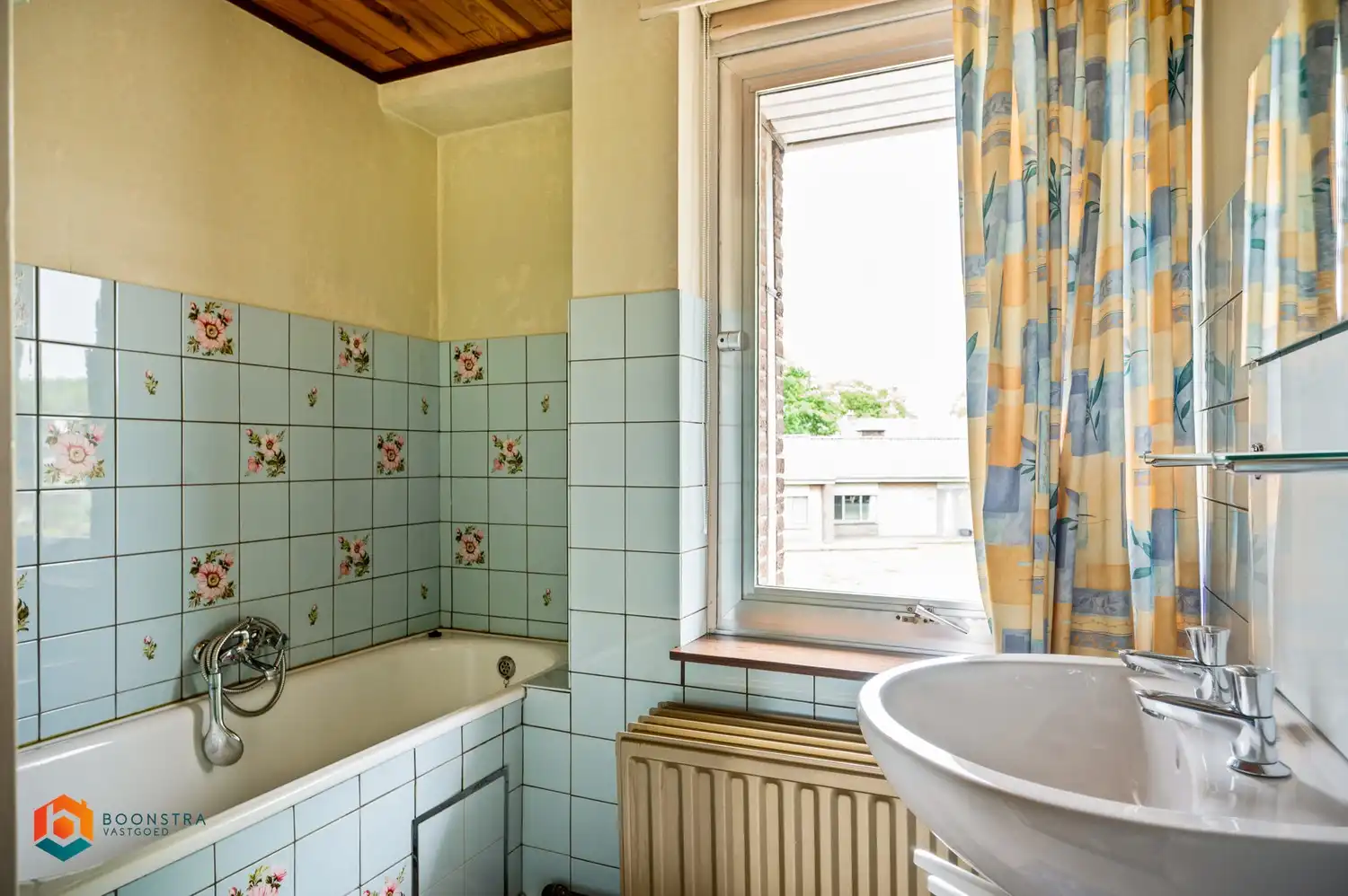 Te renoveren woning met 3 slpkrs en tuin foto 12