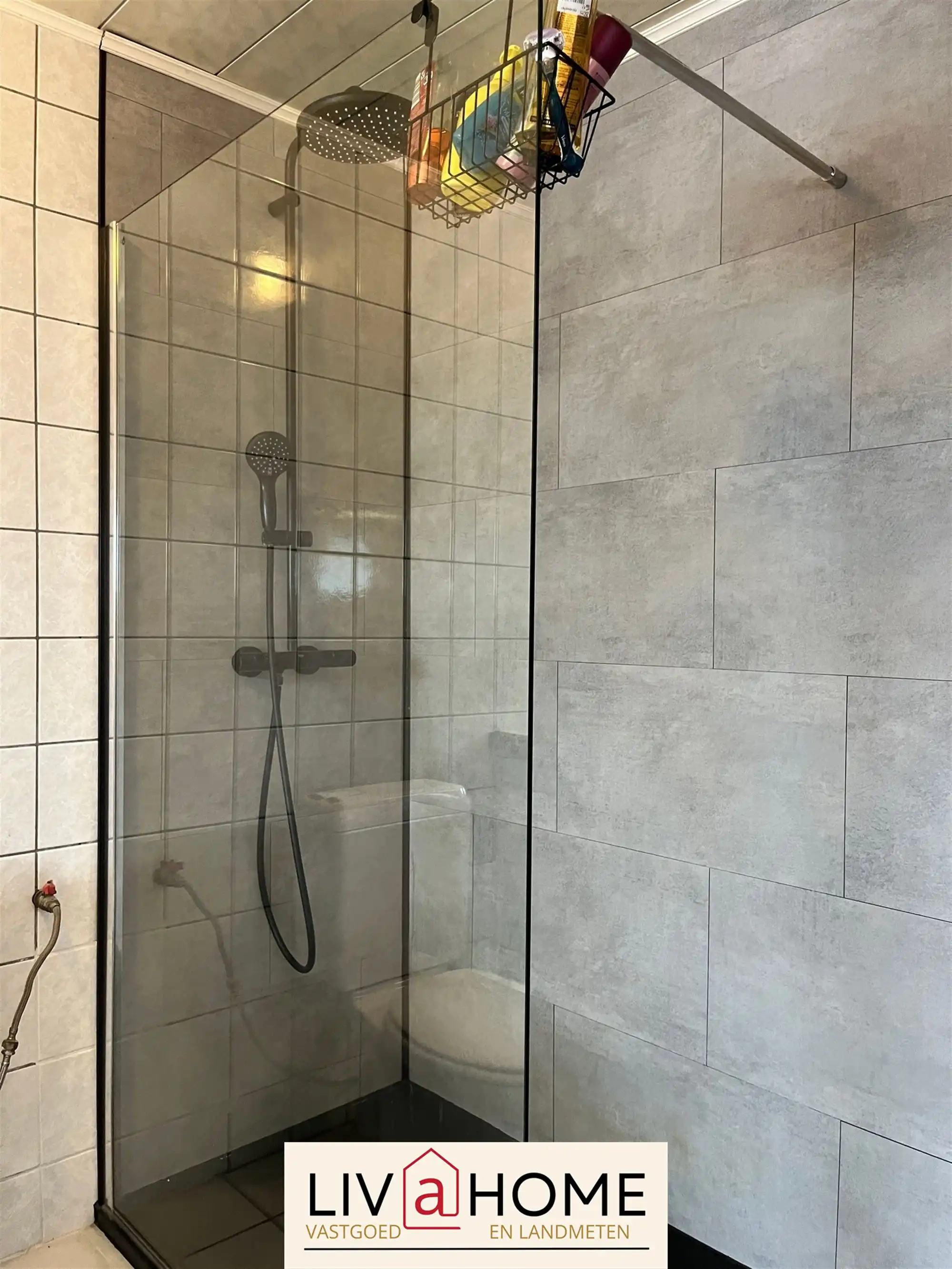 2 aangrenzende rijwoningen met gemeenschappelijke tuin foto 18