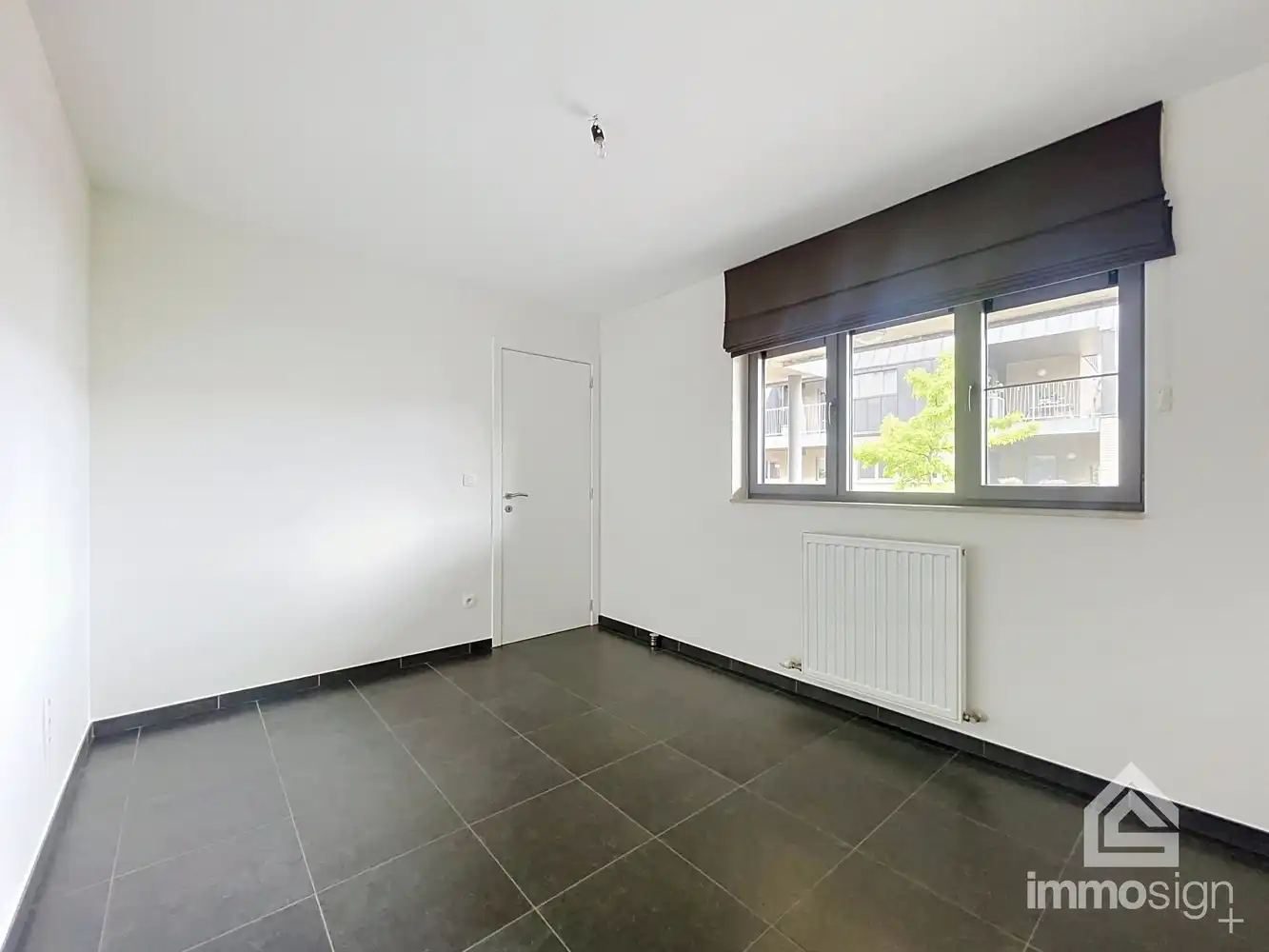 Praktisch appartement gelegen in het centrum van Bree! foto 12