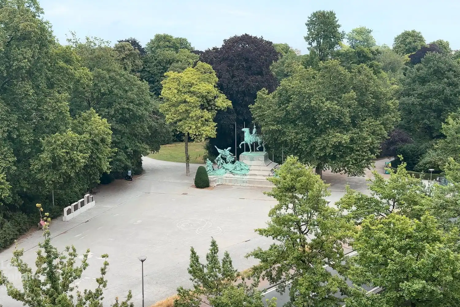 Luxueus en energiezuinig hoekappartement (260m²) op de 6de verdieping met prachtig uitzicht op het Stadspark foto 2