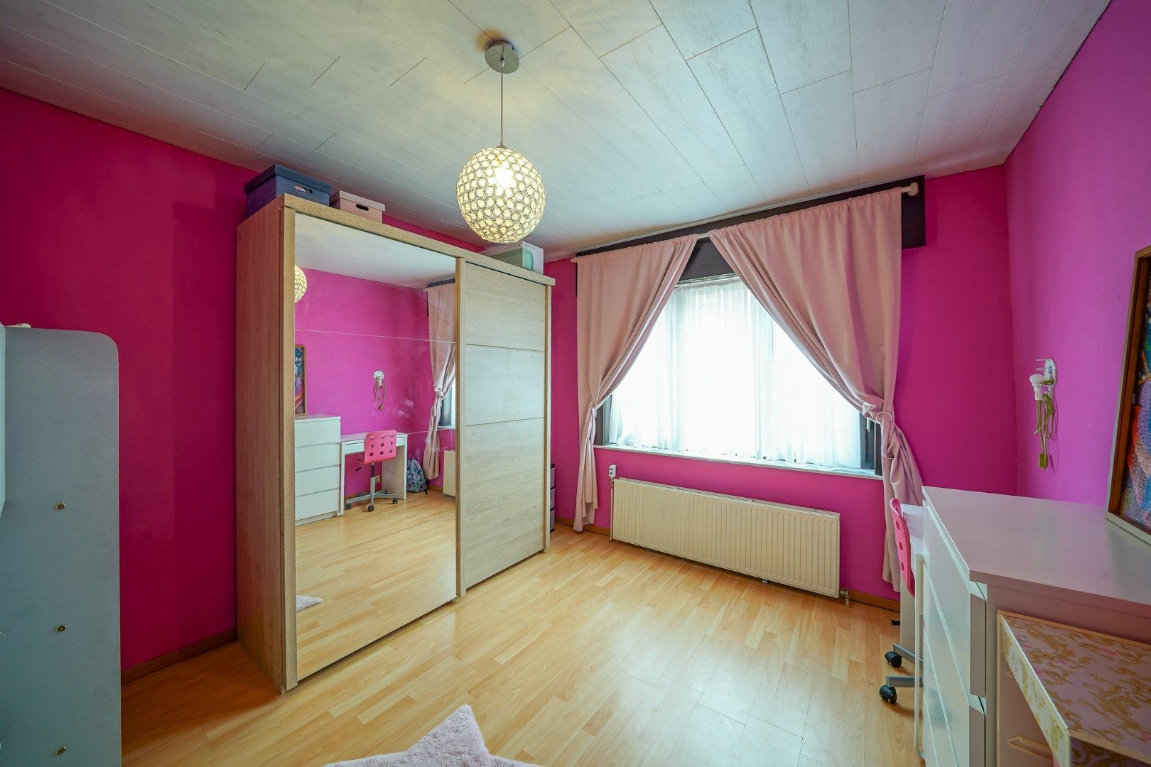 Ruime gezinswoning met 5 slaapkamers te Oostende foto 12
