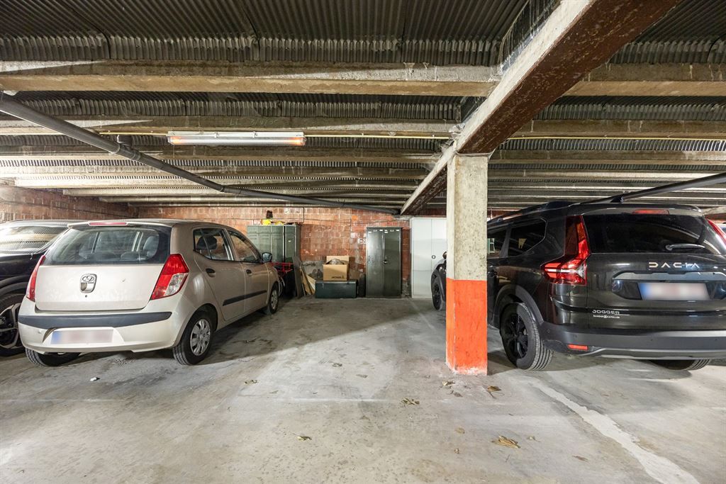 Ondergrondse autostaanplaats foto 4