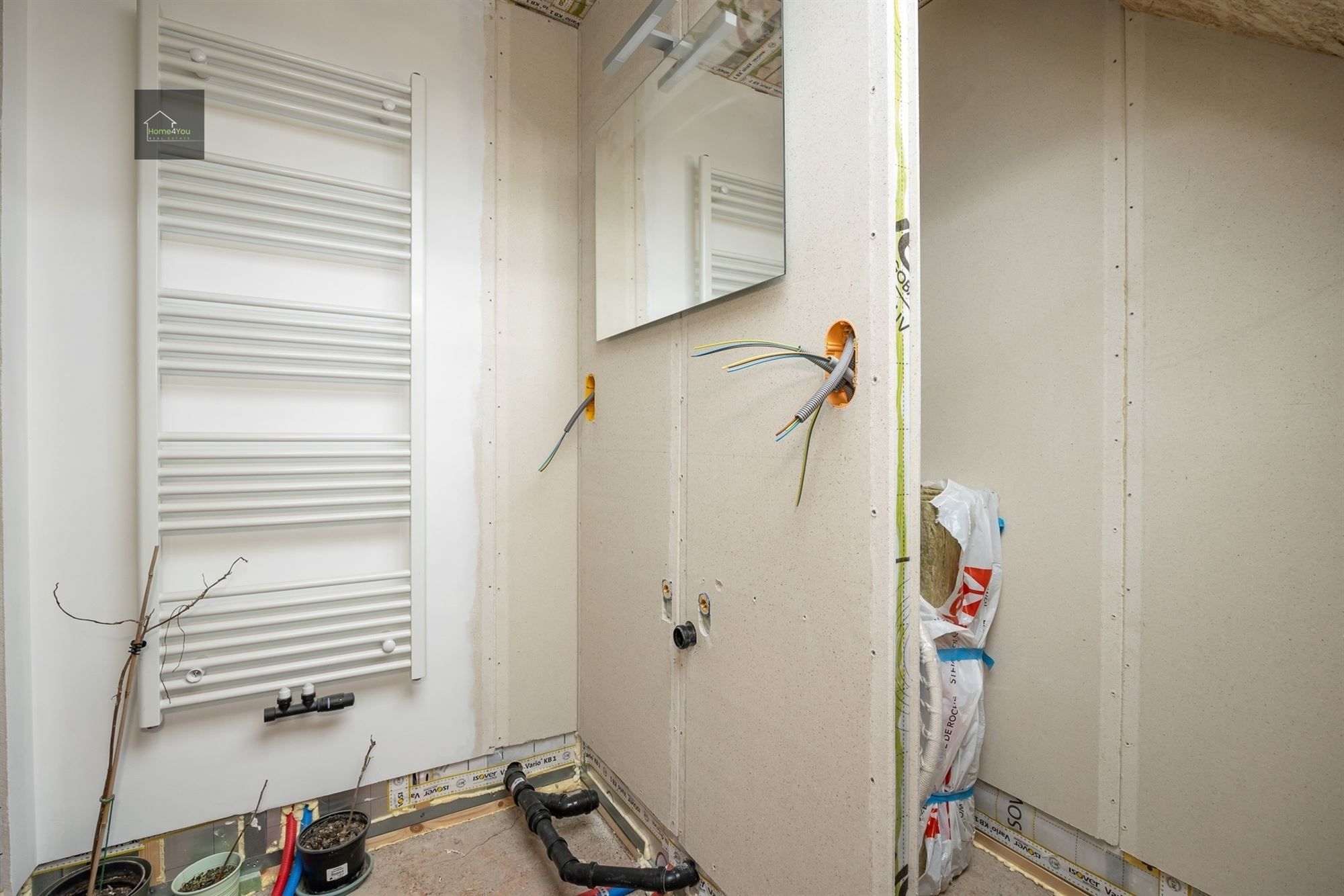 HOB met 4 slaapkamers en 2 badkamers foto 23