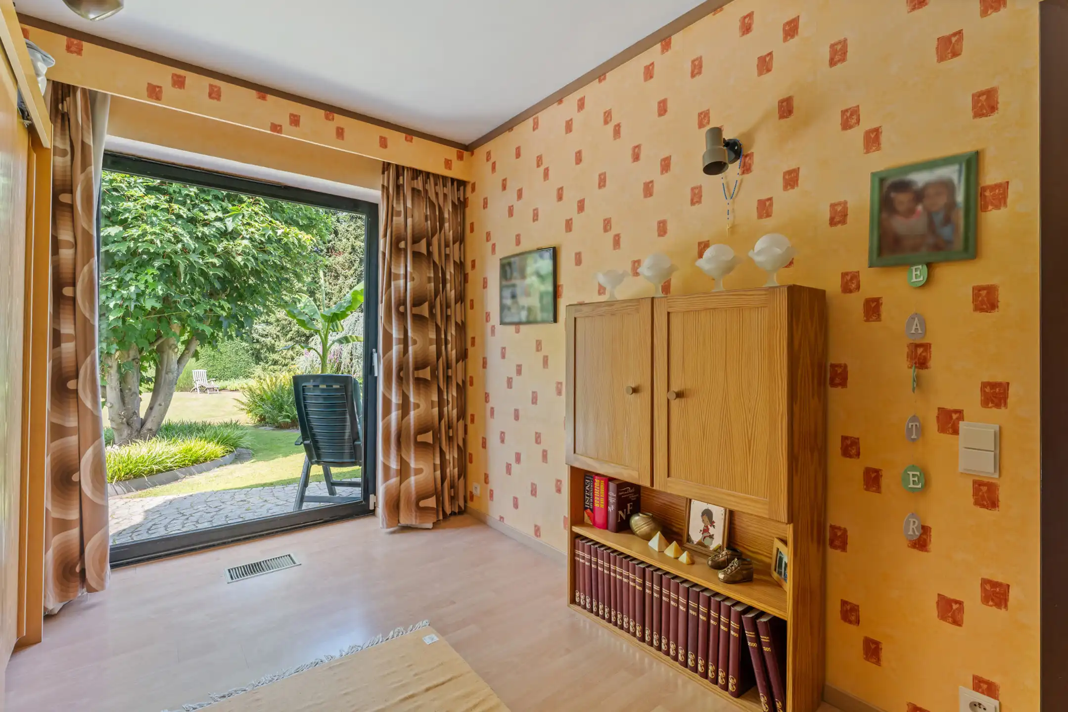 Verrassend eigentijdse woning inclusief bouwgrond foto 22