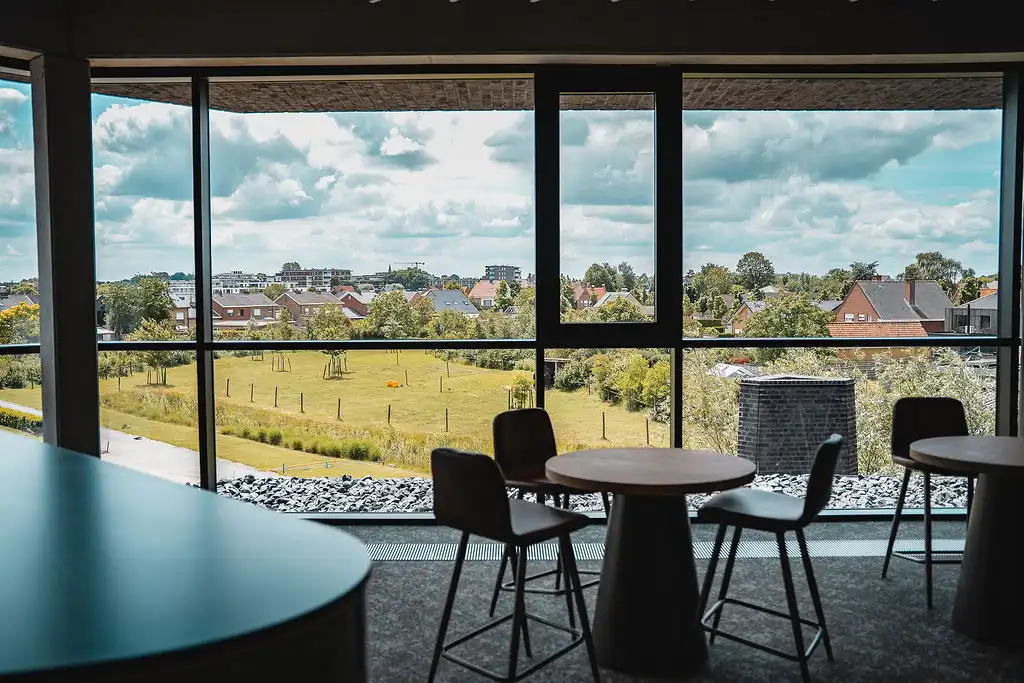 Te huur: panoramaverdieping (535 m²) in instapklaar nieuw kantoorgebouw – Aalter foto 7