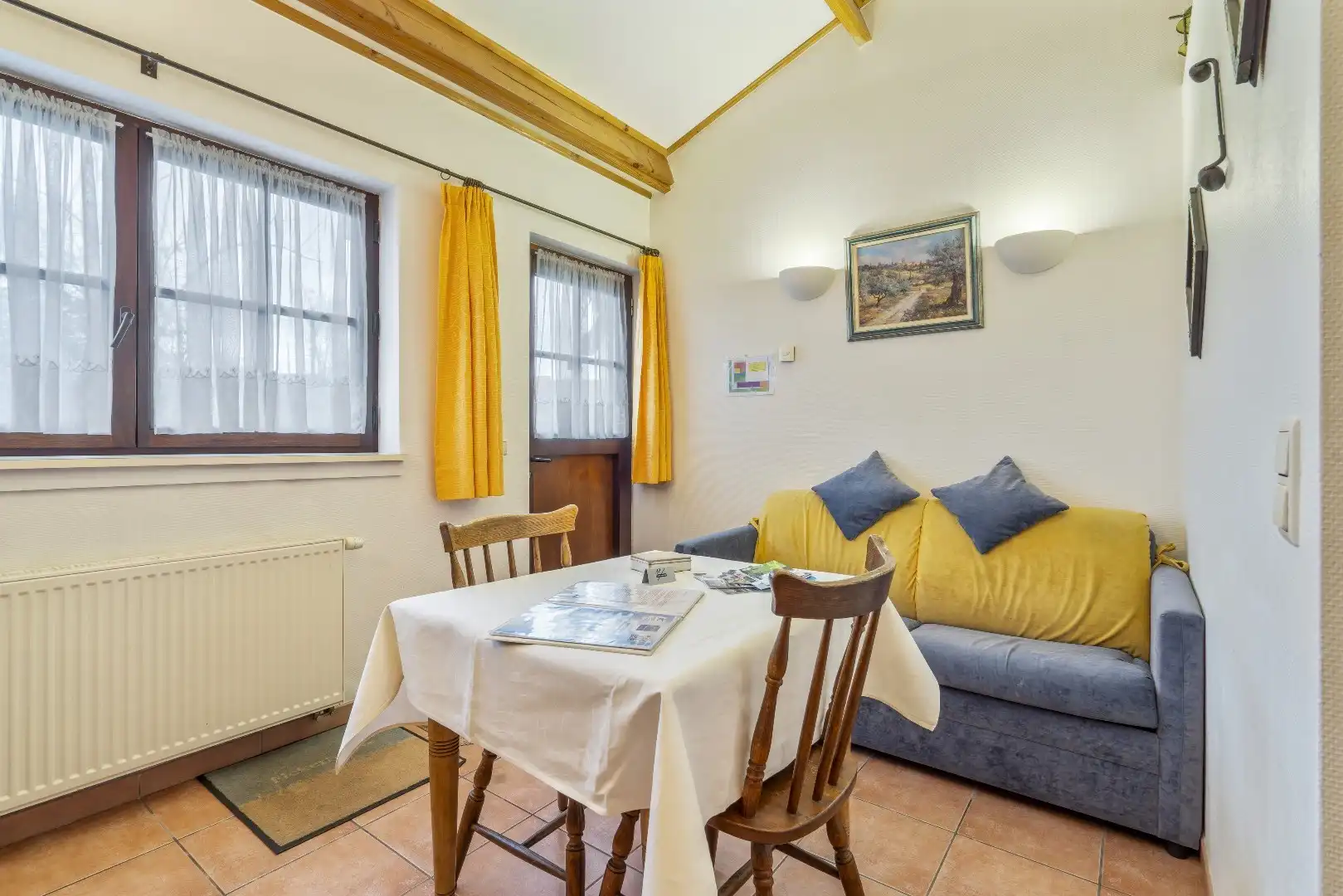 handelspand en vrij café 'Hotel Elckerlyck' met 6 kamers foto 11