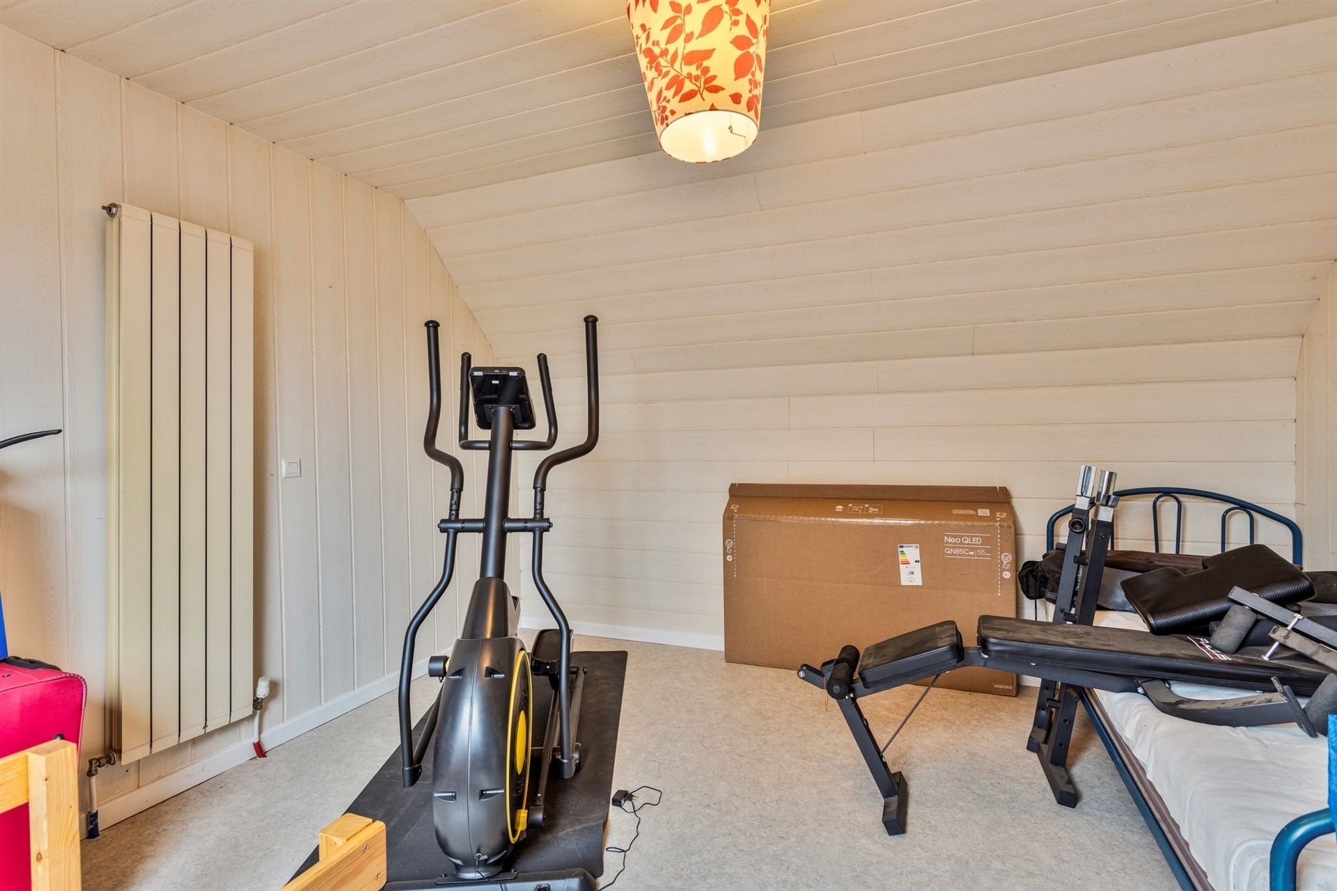 Duplex-appartement met extra zolderkamer + garagebox in het centrum! foto 15