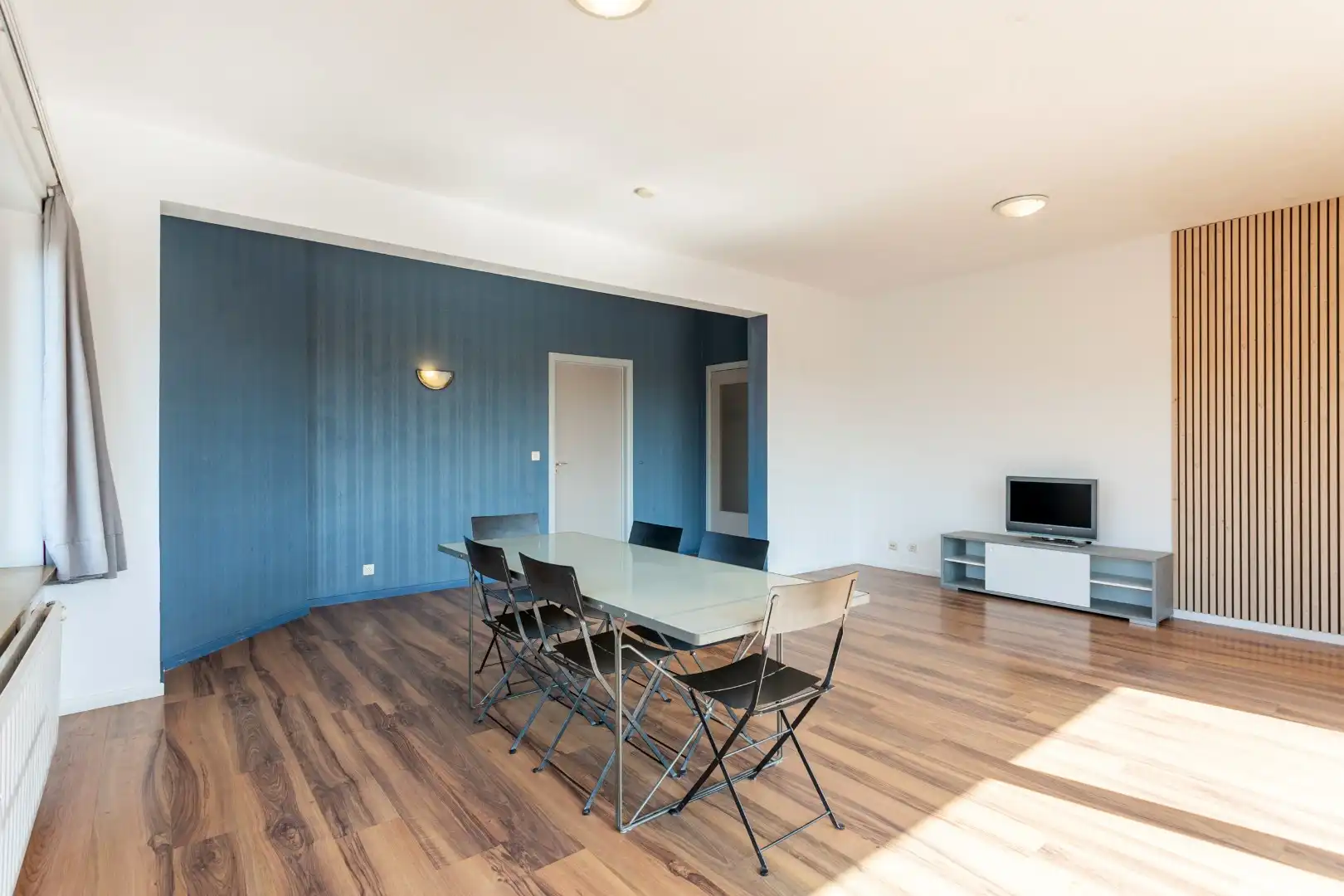 Instapklaar appartement met 2 slpk te Halle foto 2