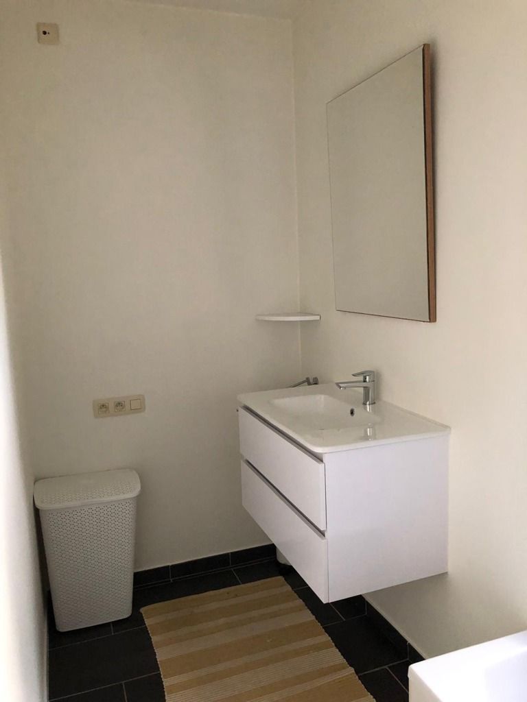Instapklaar appartement aan de rand van Baasrode centrum! foto 6