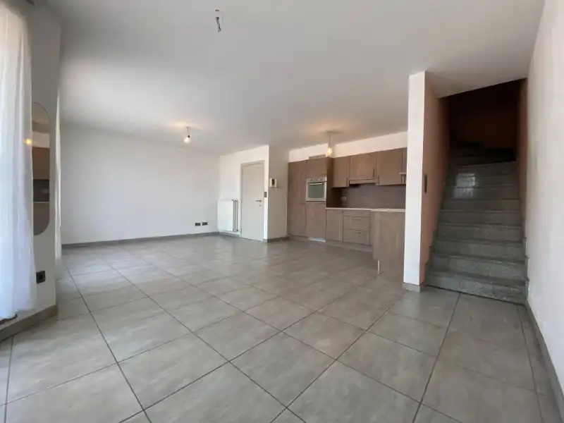 Duplex-appartement met 2 slpks en terras in het centrum van Houthalen foto 2