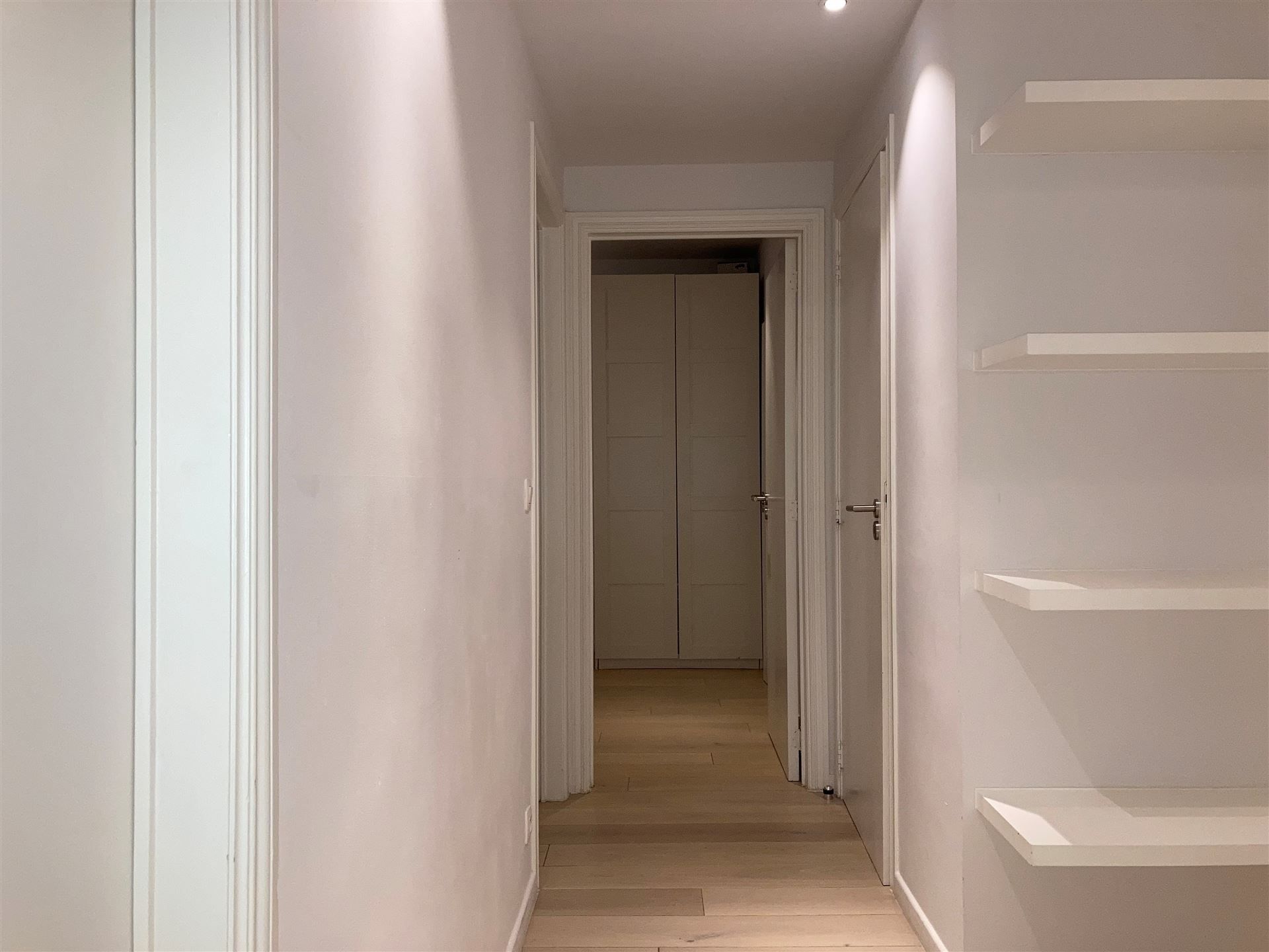 Luxueus 3SK gemeubileerd appartement - Europese wijk foto 11