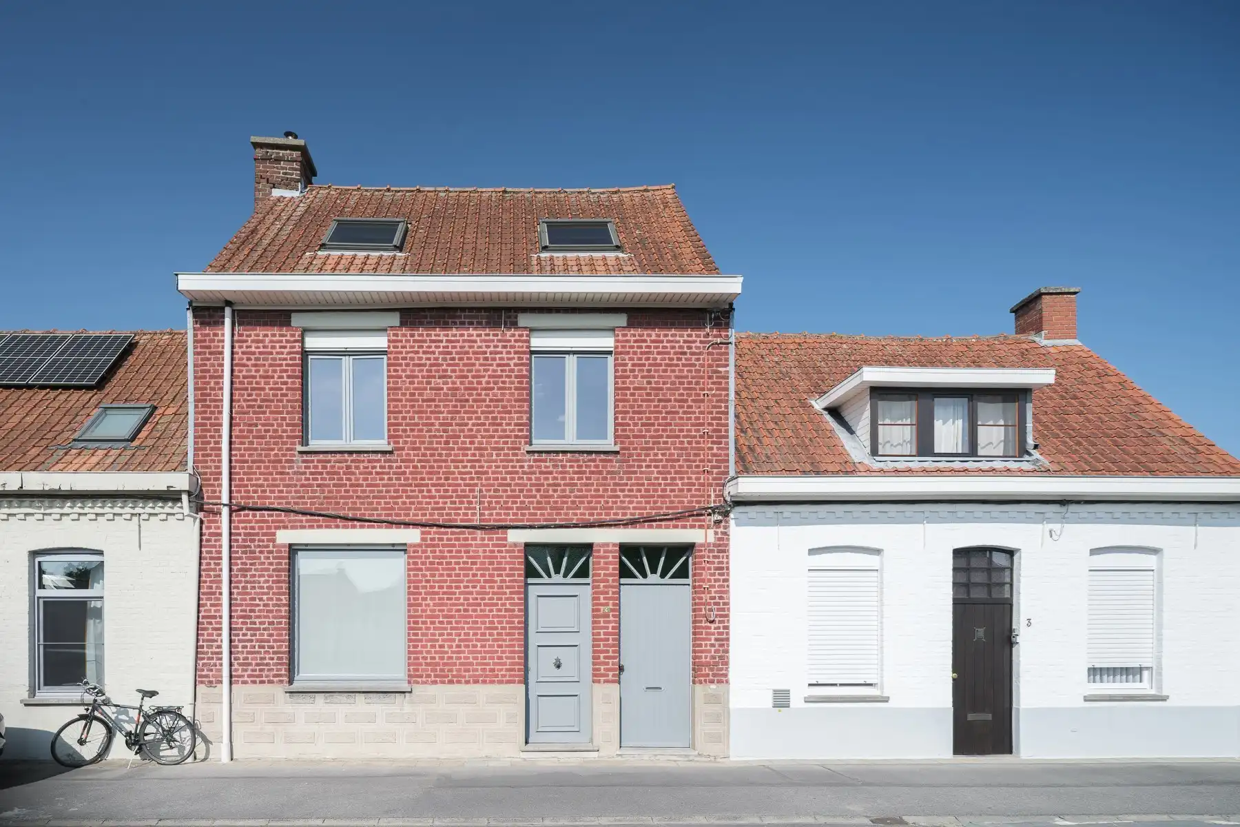 Instapklare woning met 4 slpk's in doodlopende straat foto 12